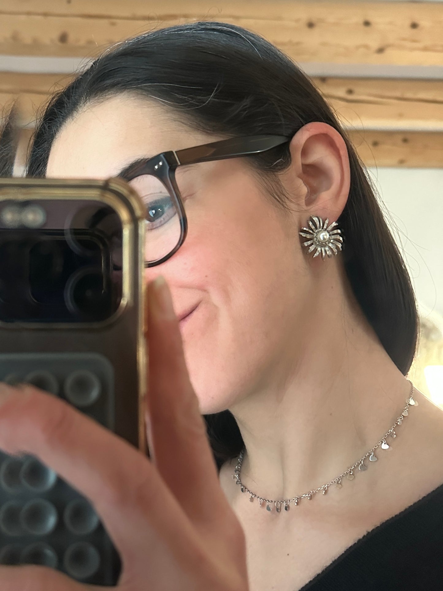 Orecchini Anni ‘60 a Margherita in Metallo Argento con Perla