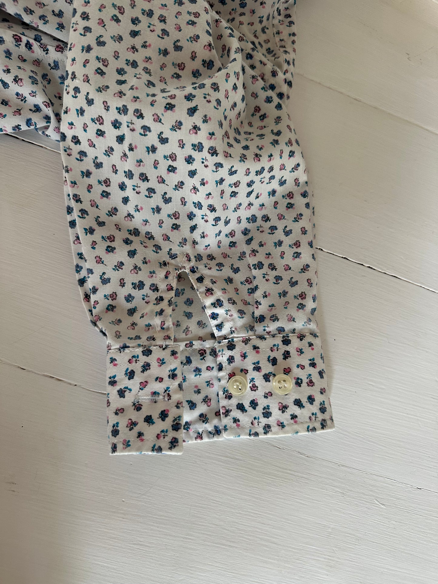 Camicia Anni ‘90 in Cotone Bianco con Fiori Rosa e Azzurri Tg.fino 50