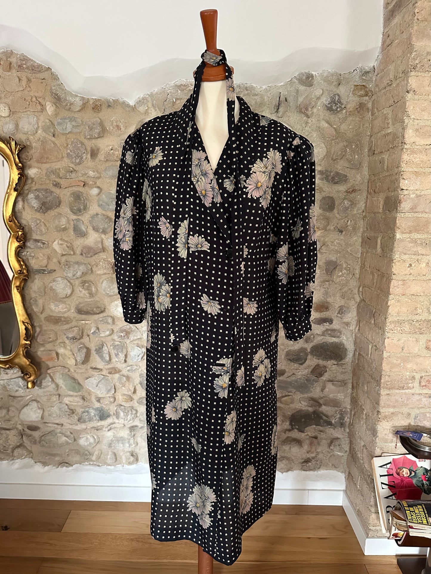Abito Vintage Anni ‘80 Sartoriale in Viscosa Nero con Fiori Tg.46/48