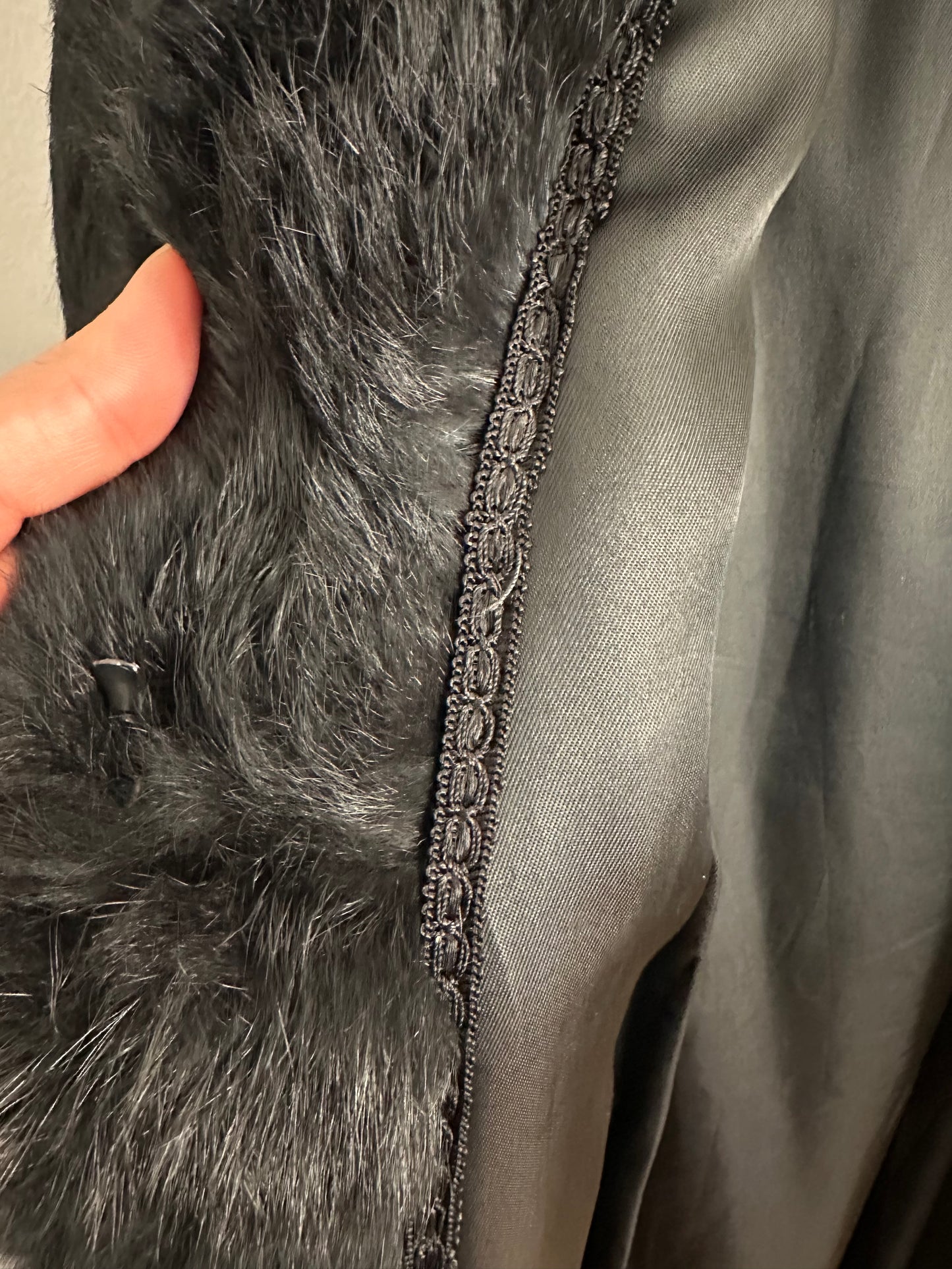 Pelliccia Vintage Anni ‘70 in Lapin Nera