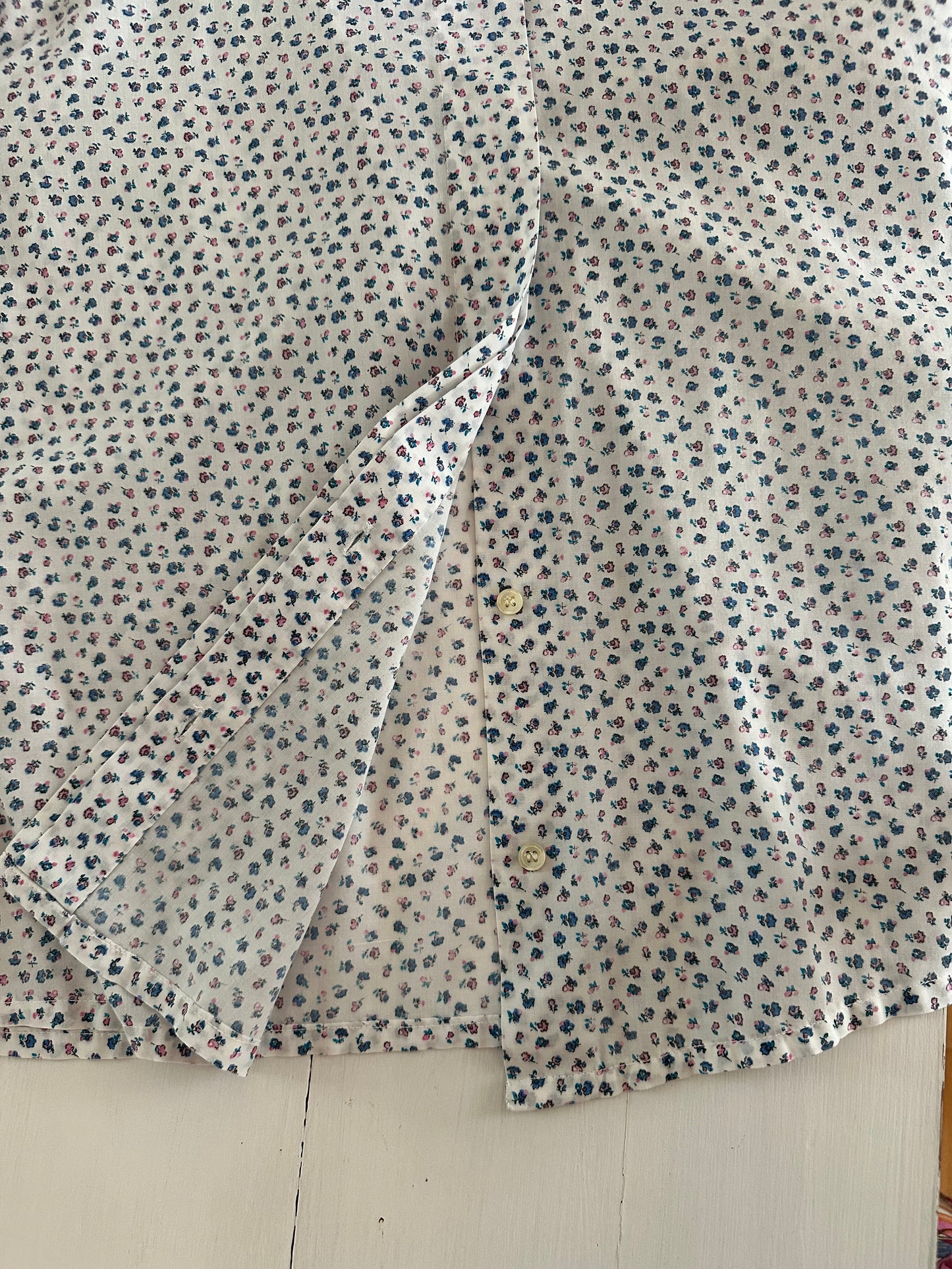 Camicia Anni ‘90 in Cotone Bianco con Fiori Rosa e Azzurri Tg.fino 50