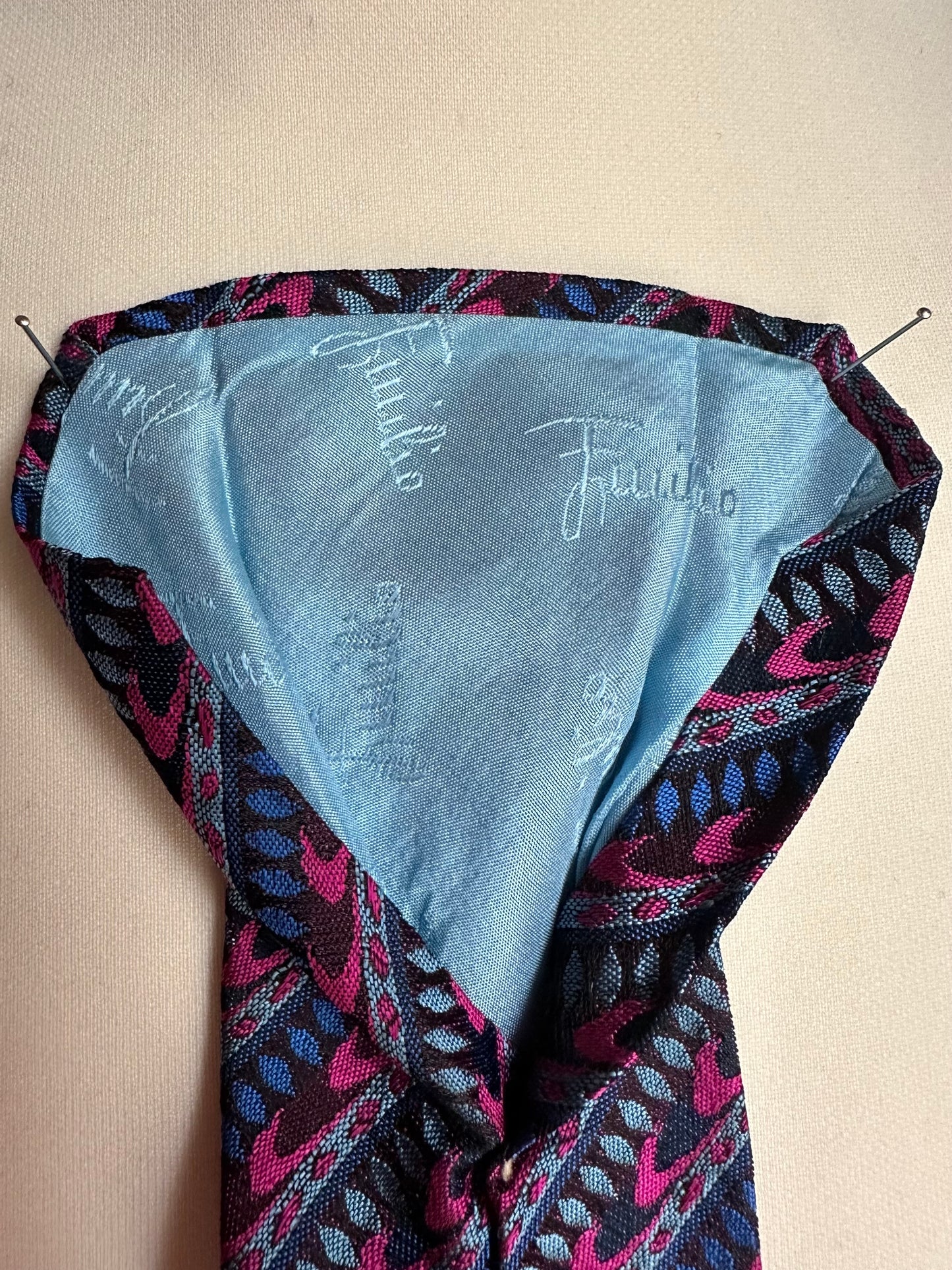 Cravatta Emilio Pucci Vintage Anni ‘60 Slim in Seta