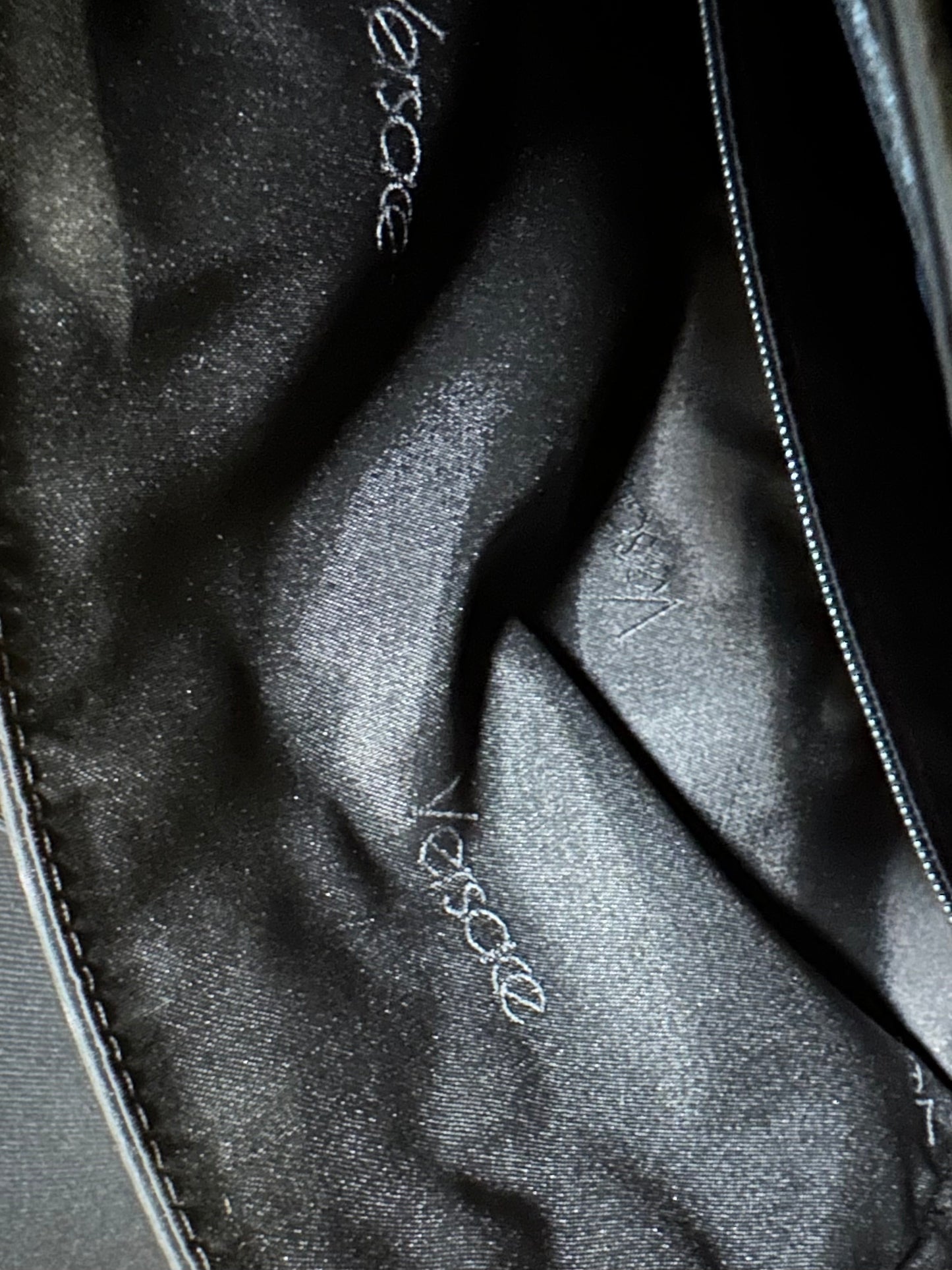 Borsa Gianni Versace Vintage Anni ‘80 in Pelle e Tela Nera