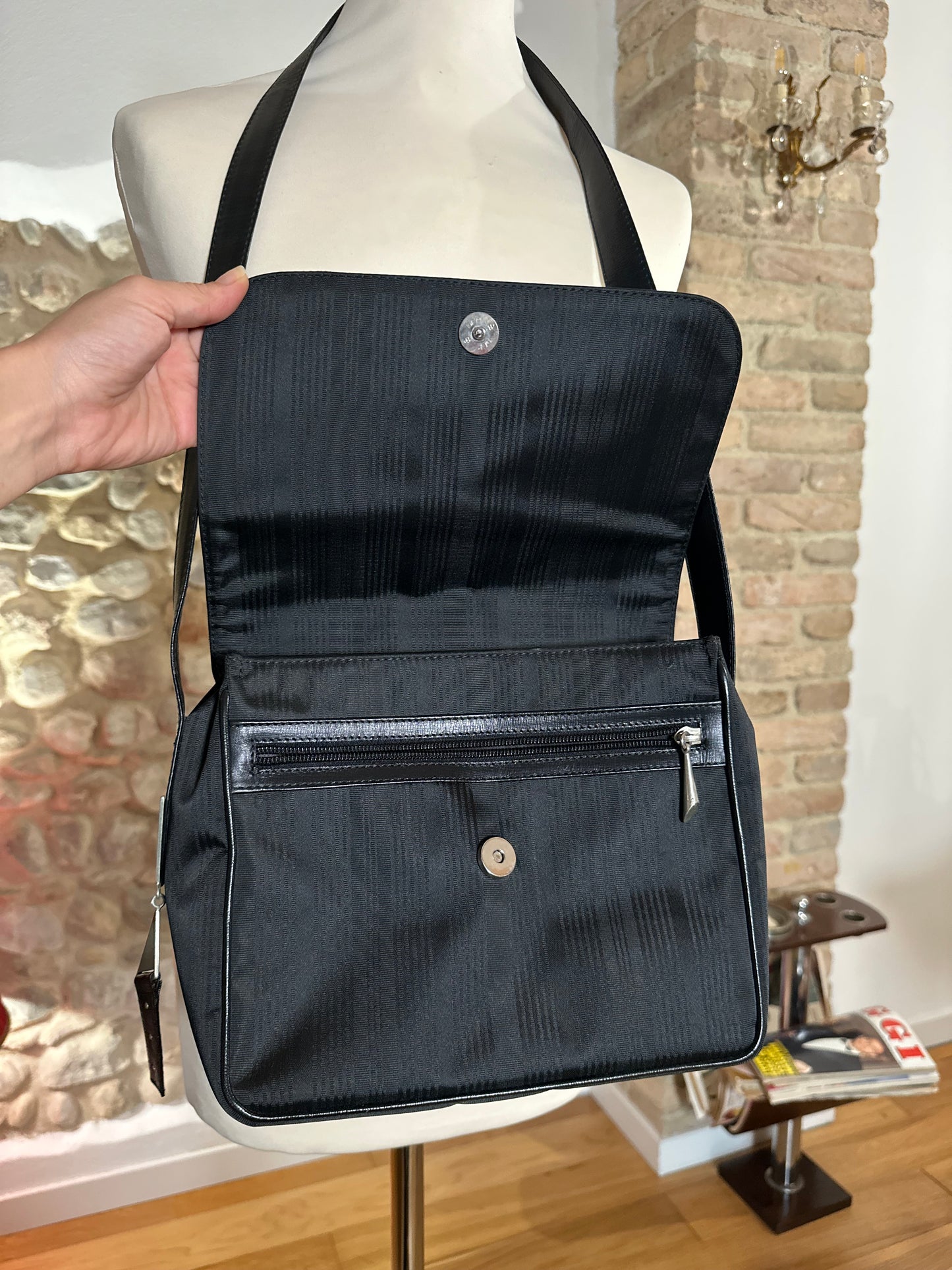 Borsa Gianni Versace Vintage Anni ‘80 in Pelle e Tela Nera