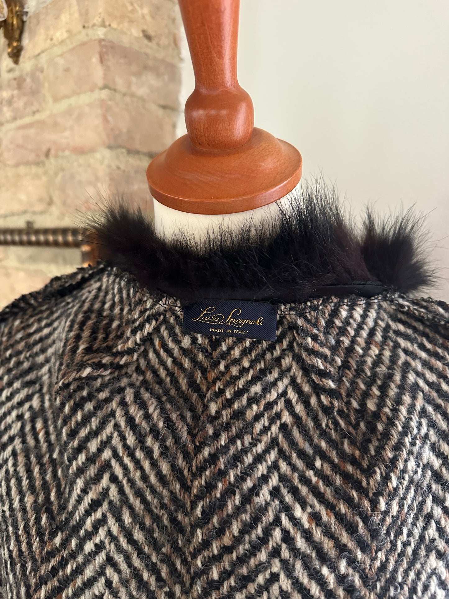 Mantella Luisa Spagnoli in Lana Spigata Tg. Unica