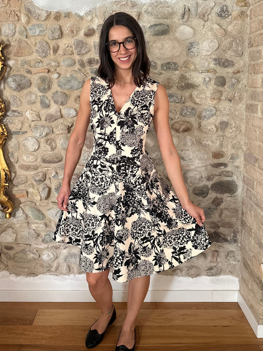 Abito Pennyblack in Cotone Fantasia Fiori Beige e Nero Tg.42