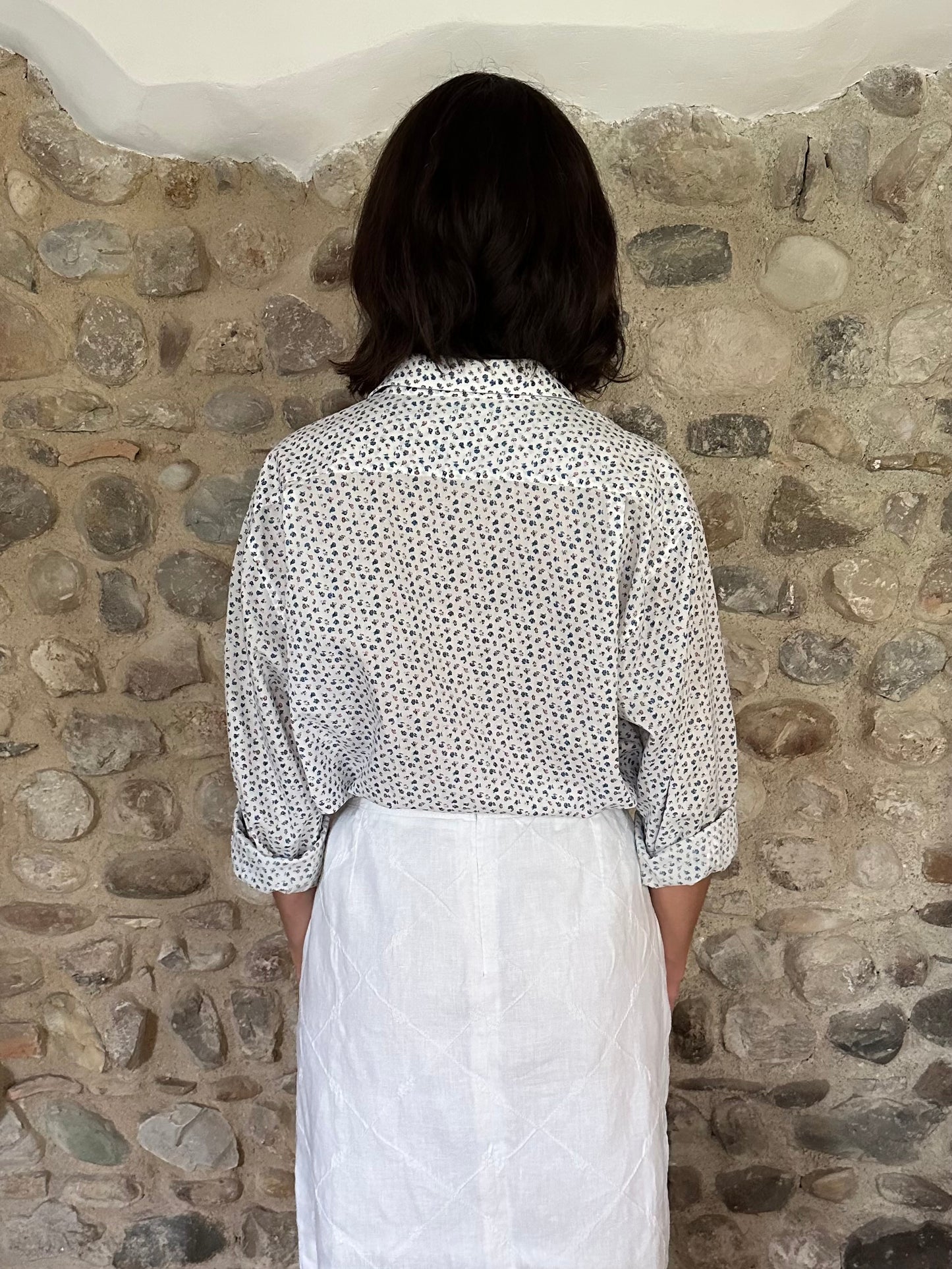 Camicia Anni ‘90 in Cotone Bianco con Fiori Rosa e Azzurri Tg.fino 50