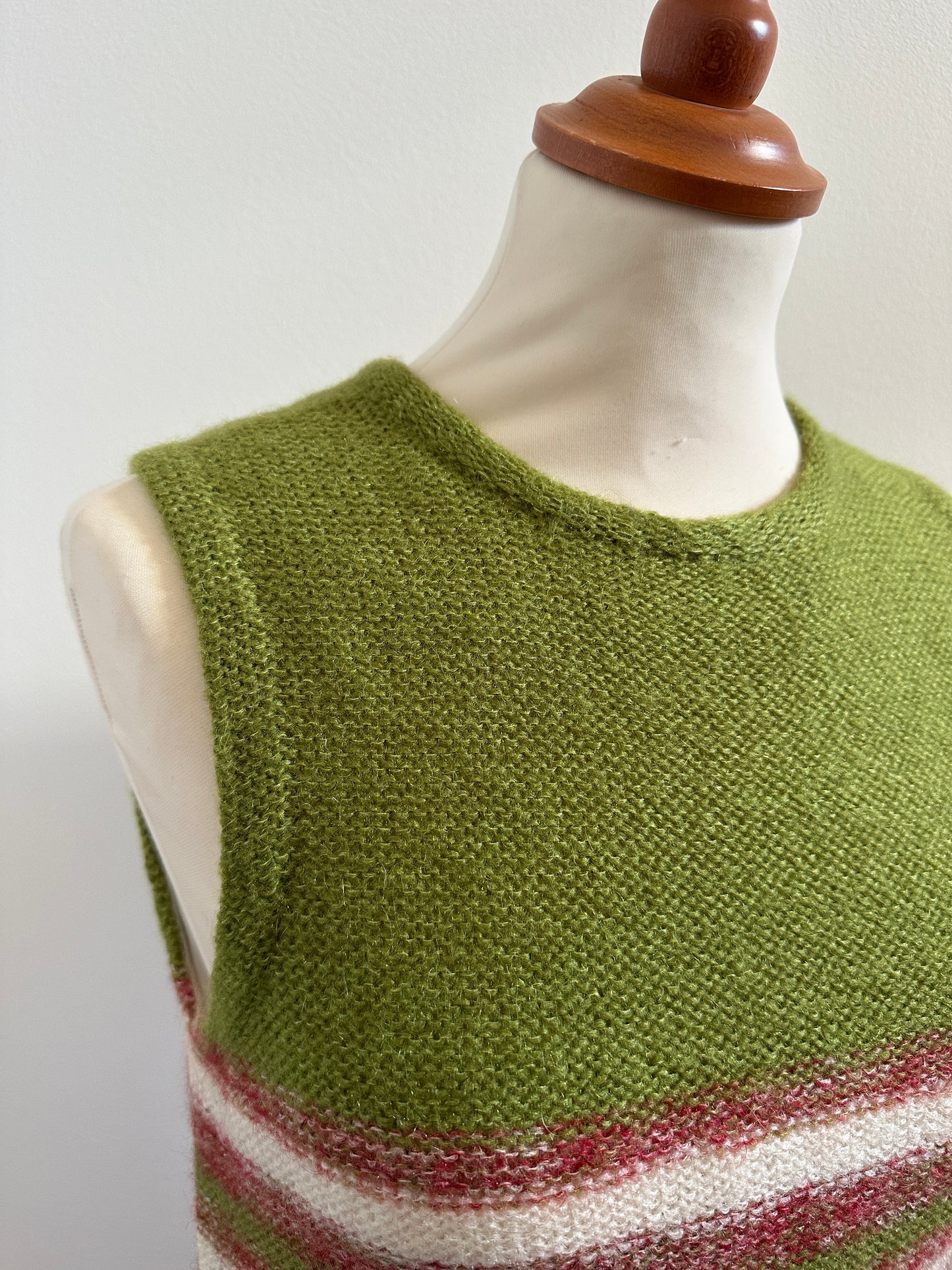 Abito Anni ‘70 Svasato in Lana a Righe