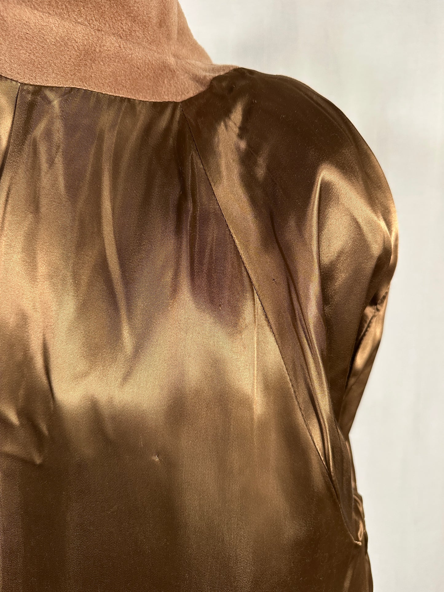 Cappotto Iconico Vintage Anni ‘80 in Lana e Cachemire Cammello Scuro