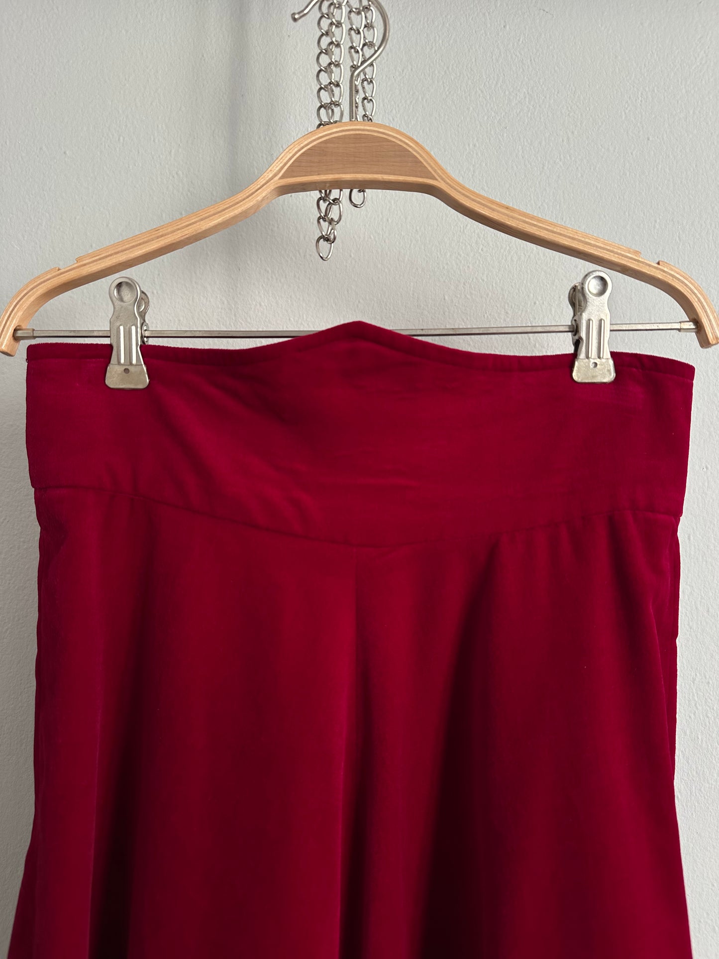 Completo Gonna e Giacca Vintage Anni ‘70 Sartoriale in Velluto Rosso Ciliegia