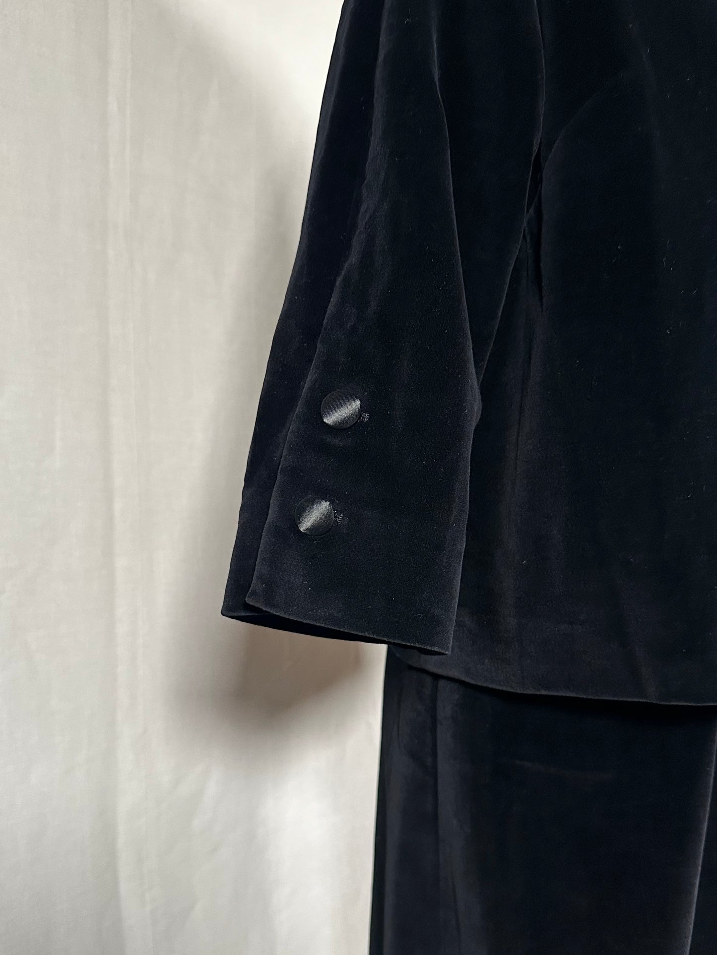 Completo Vintage Anni ‘60 Abito e Giacca in Velluto Nero