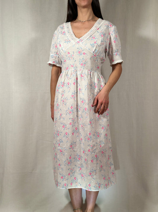 Camicia da Notte Romantica Anni ‘70/‘80 Bianca con Fiori