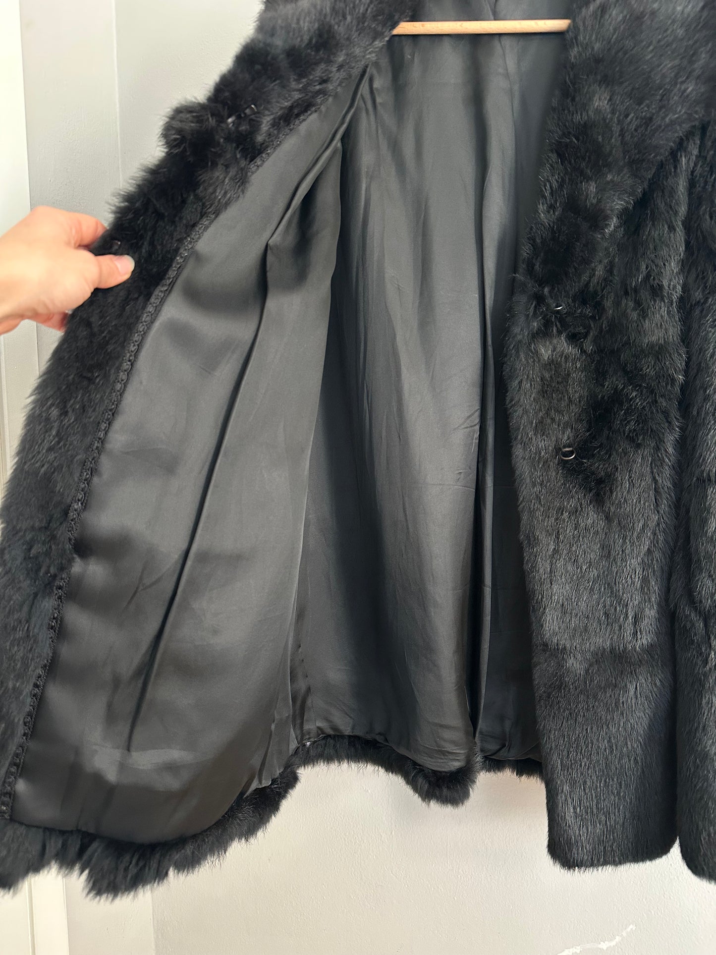 Pelliccia Vintage Anni ‘70 in Lapin Nera