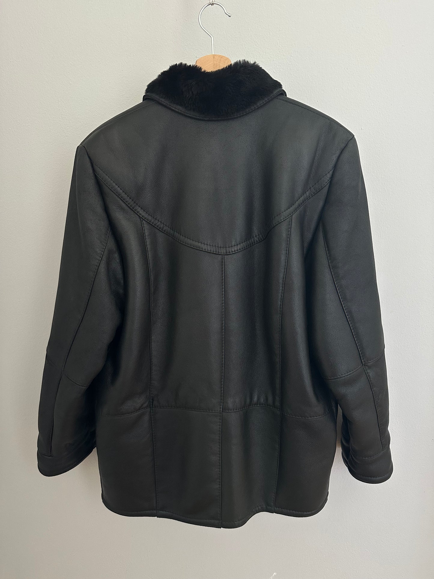 Montone Vintage Anni ‘80 in Pelle Nero