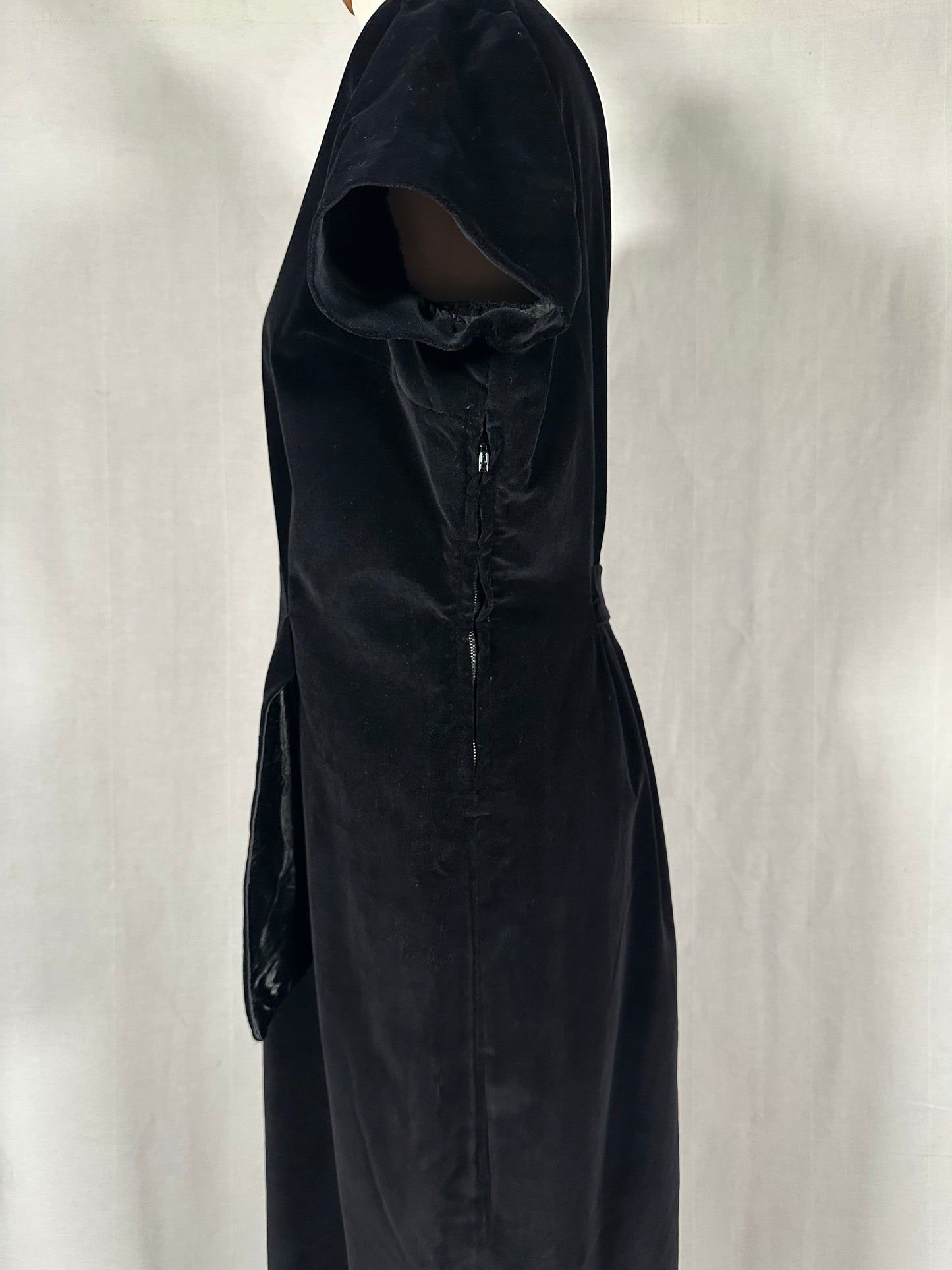 Completo Vintage Anni ‘60 Abito e Giacca in Velluto Nero