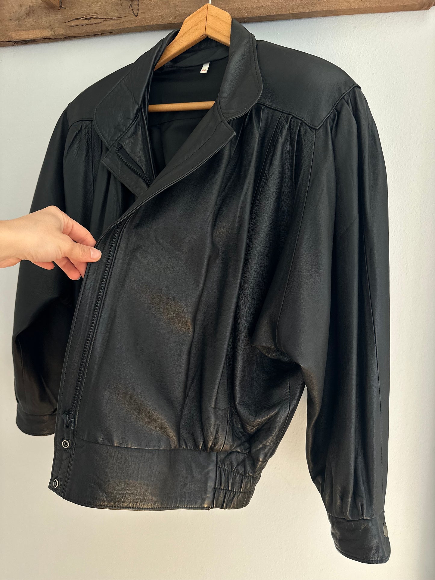 Giubbotto Vintage Anni ‘80 in Pelle Nero Tg.44/46