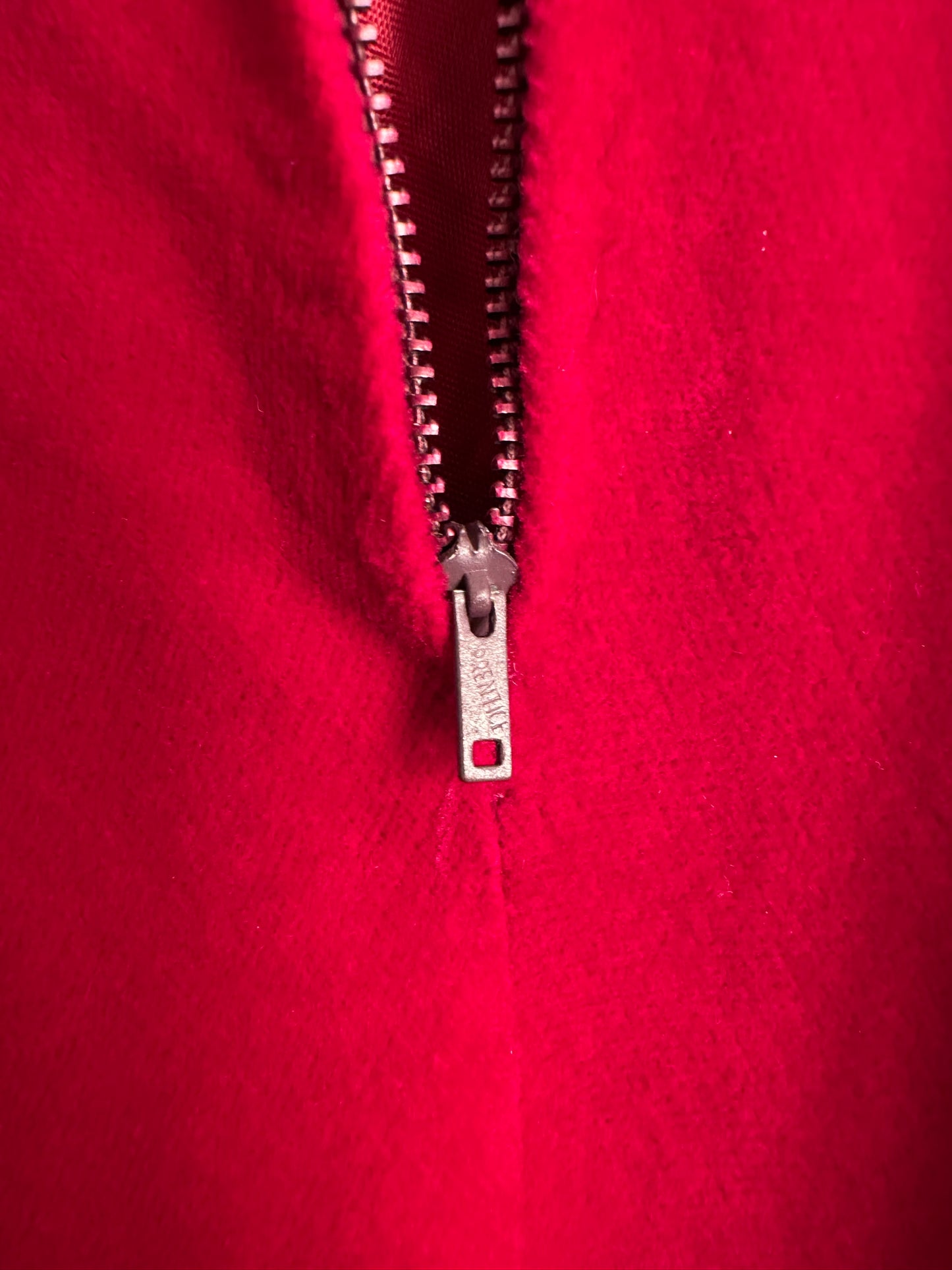 Completo Gonna e Giacca Vintage Anni ‘70 Sartoriale in Velluto Rosso Ciliegia