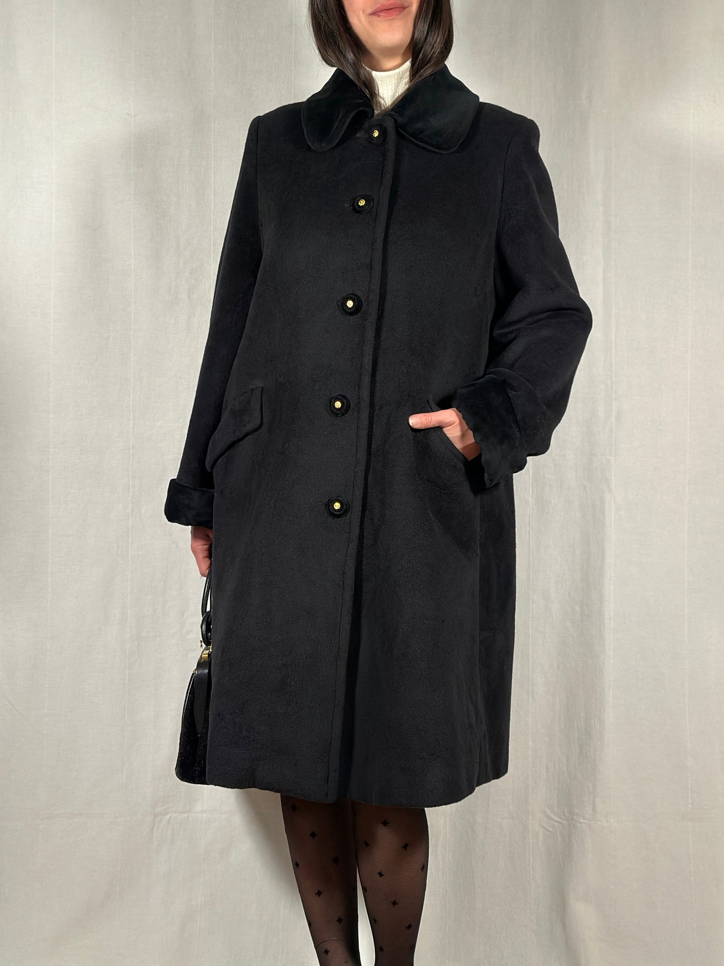 Cappotto Fine Anni ‘80 Delia Ferrari in Lana Nero