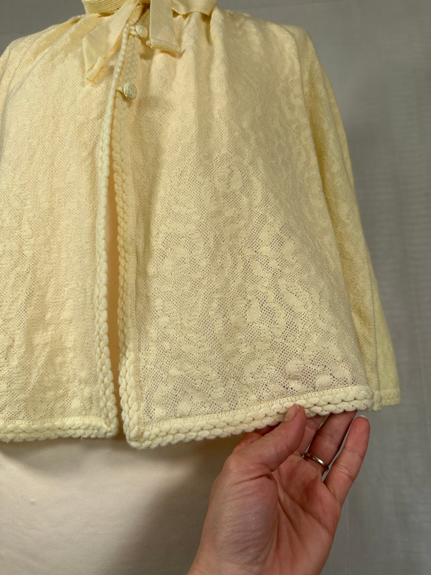 Liseuse Vintage Hanro Anni ‘60 in Lana Gialla