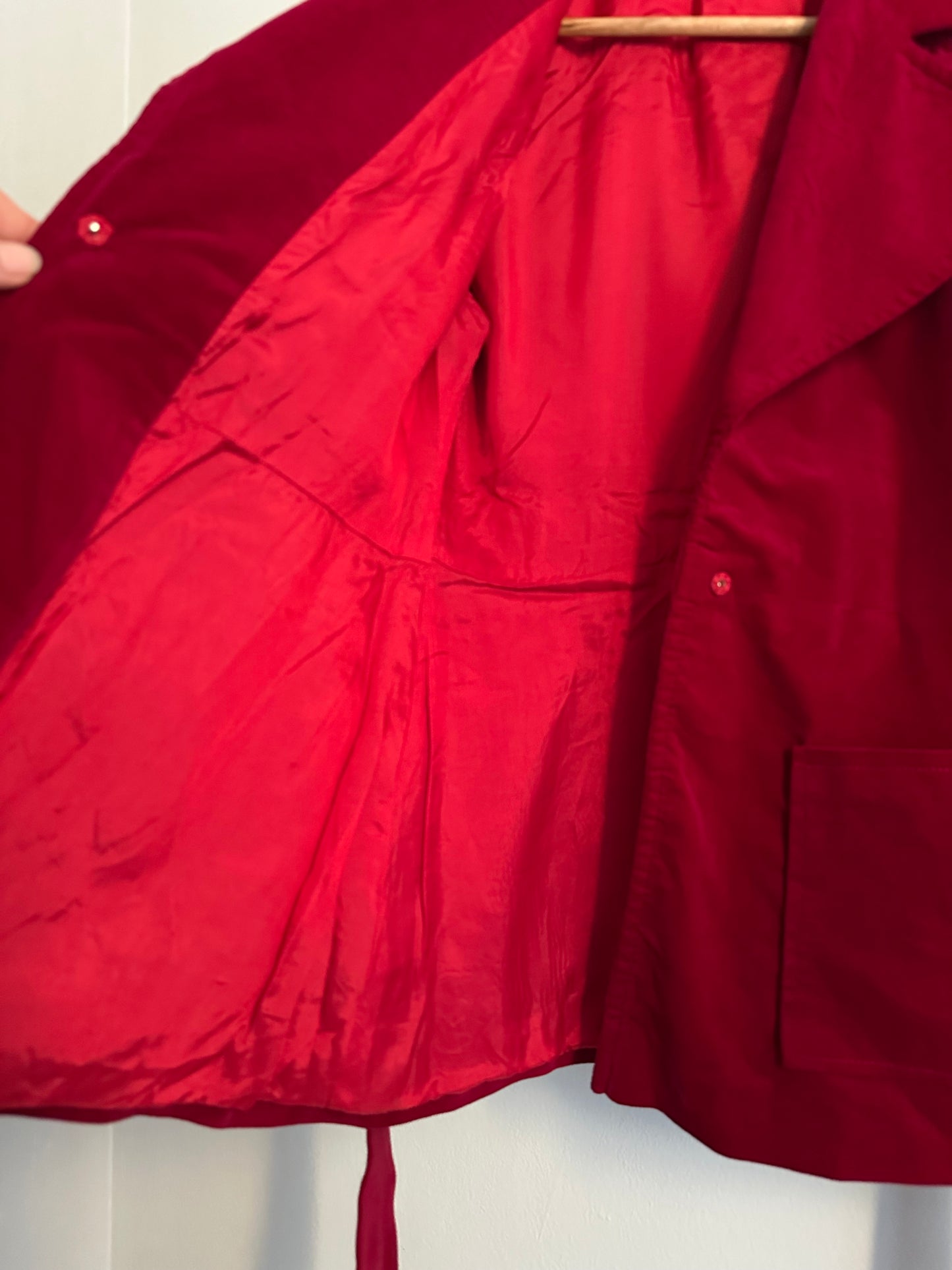 Completo Gonna e Giacca Vintage Anni ‘70 Sartoriale in Velluto Rosso Ciliegia