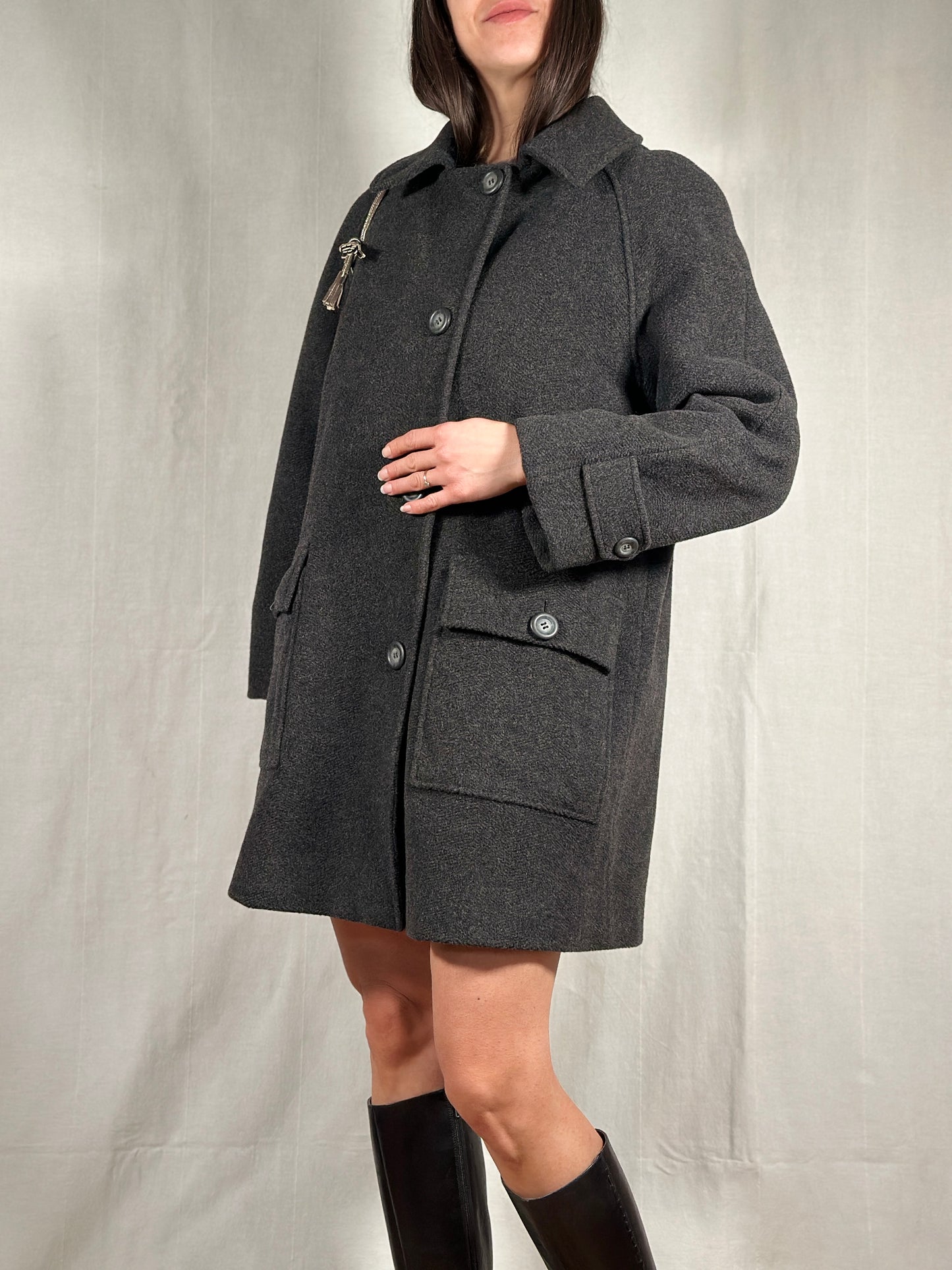 Cappotto Corto Grigio in Lana