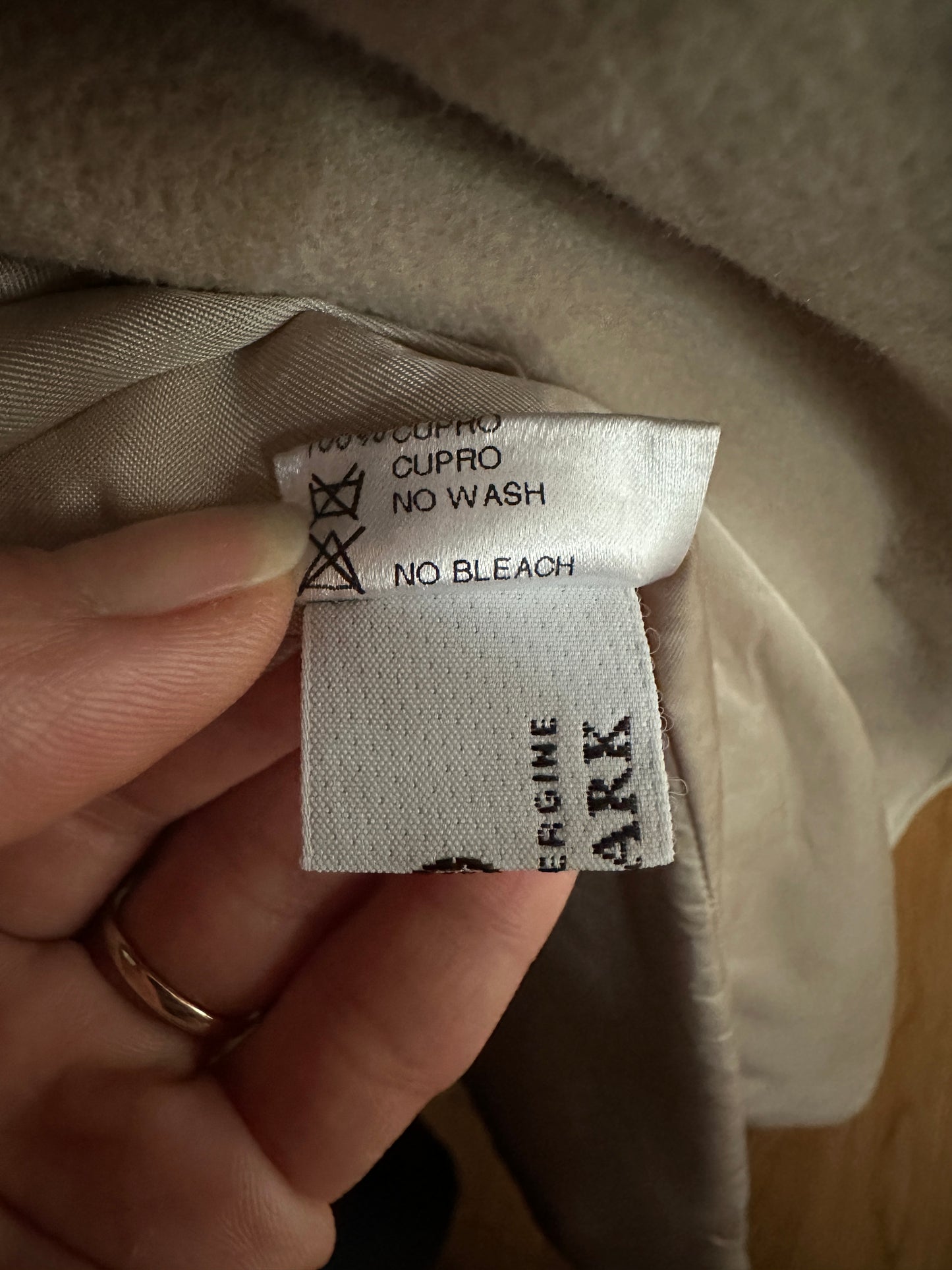 Cappotto Delia Ferrari in Lana Greige