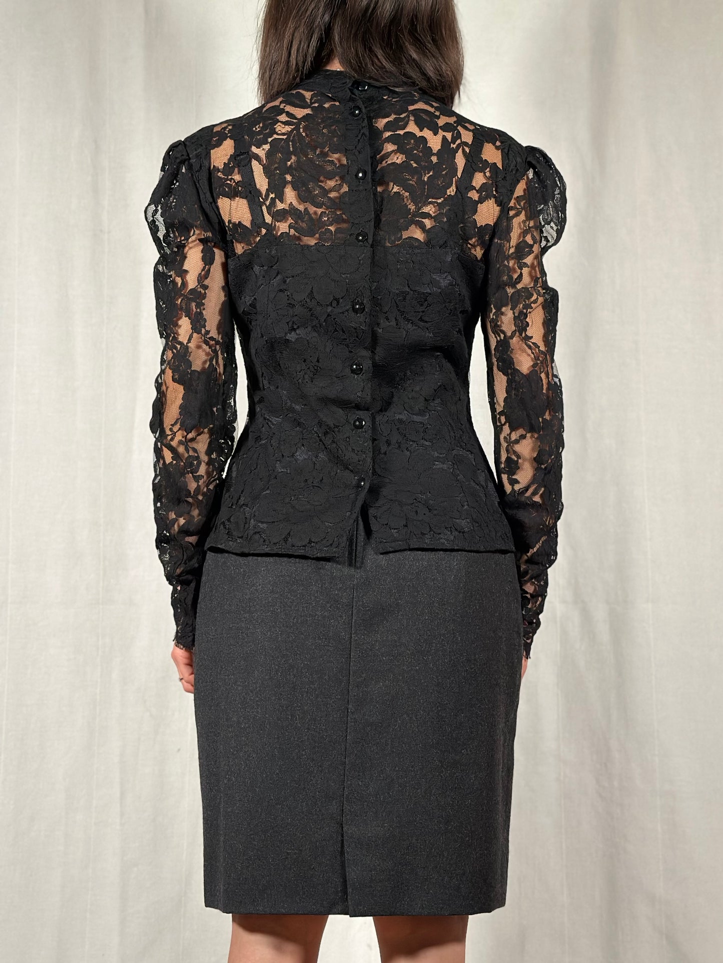 Camicia Anni ‘70/‘80 in Stile Vittoriano in Pizzo Nera