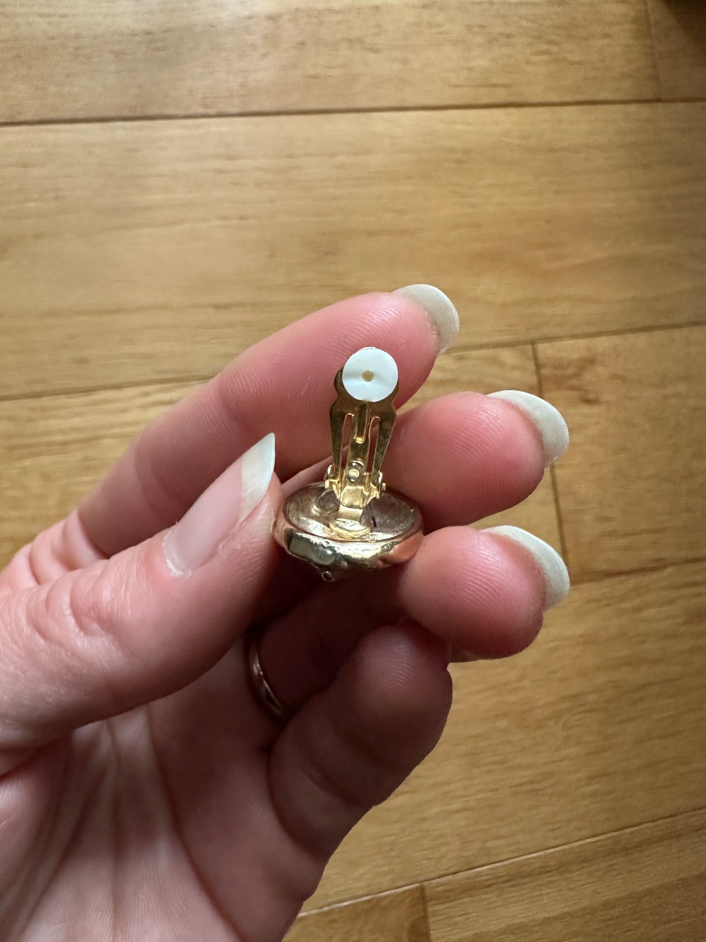 Orecchini Anni ‘70/‘80 a Clip Dorati con Brillantini