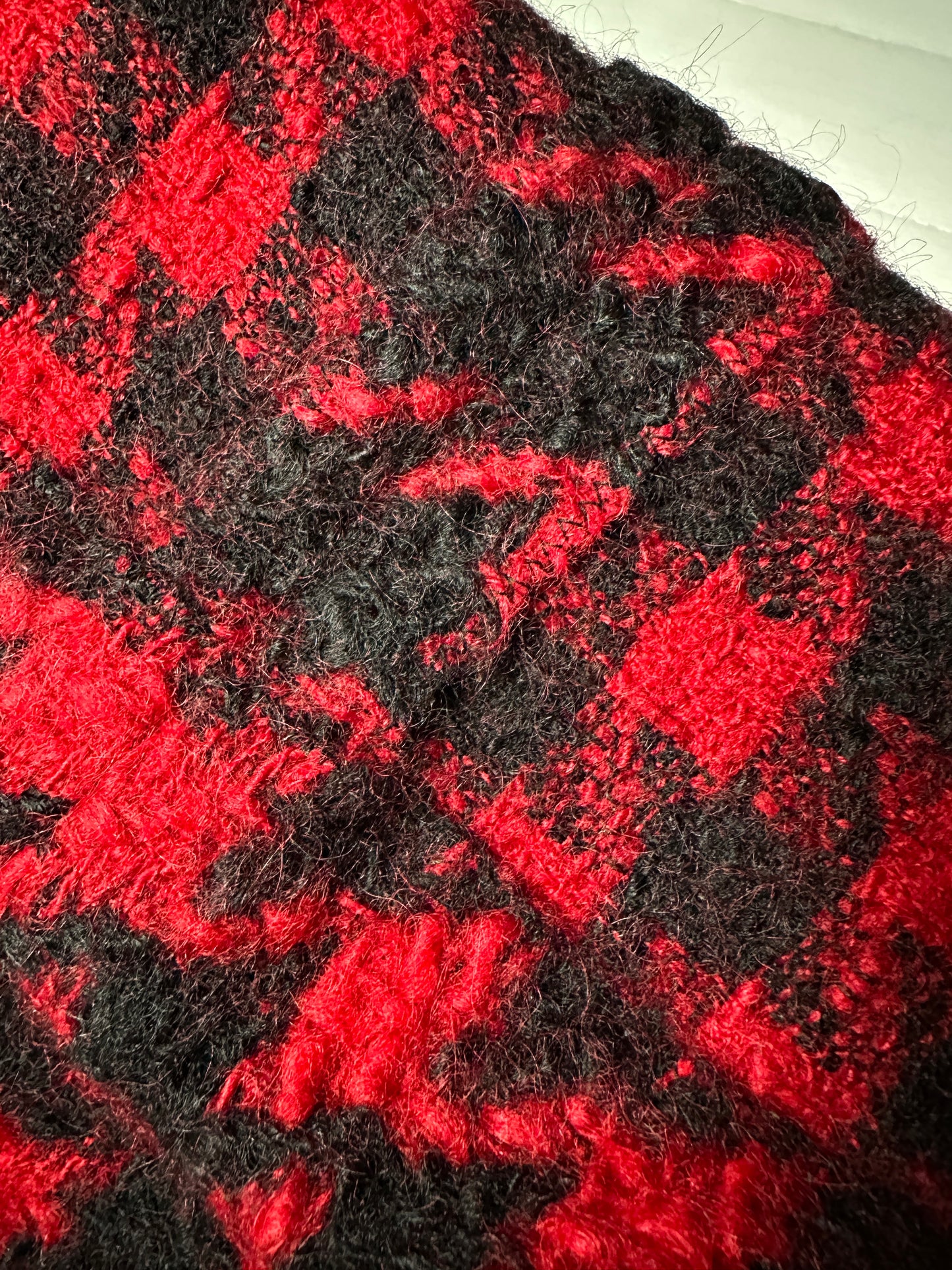 Gonna Mini Sartoriale Pied de Poule in Lana Nera e Rossa