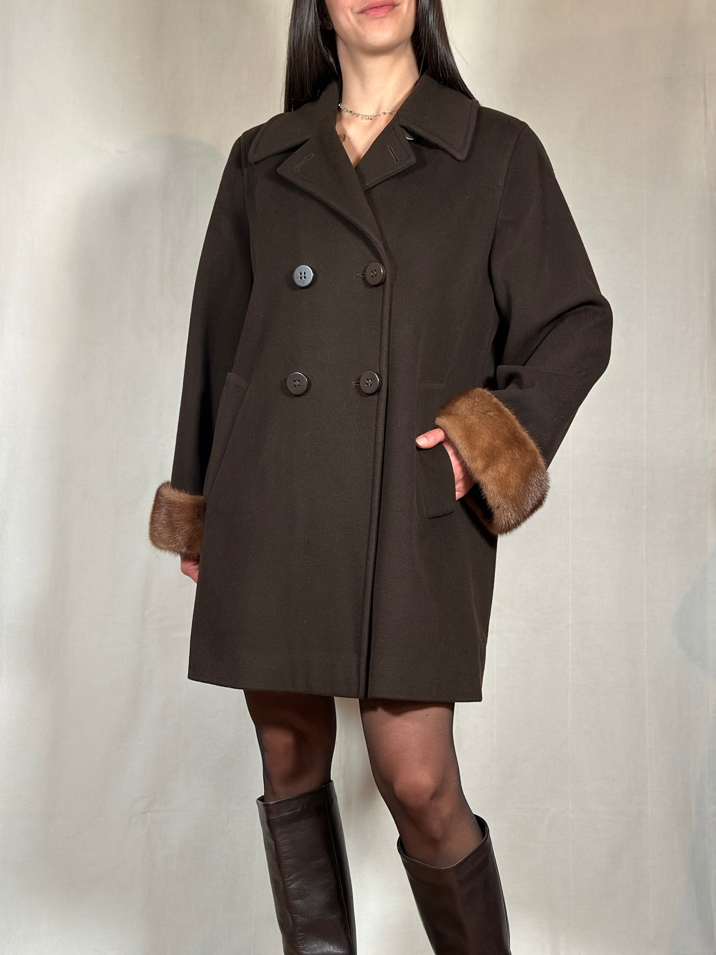 Cappotto Olmar in Lana e Angora Loro Piana Marrone con Polsini in Visone