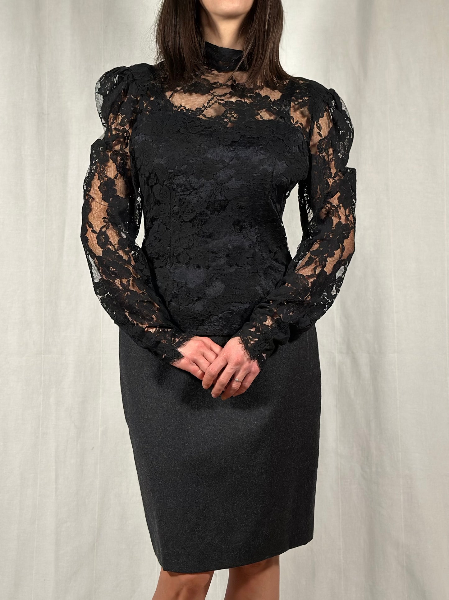 Camicia Anni ‘70/‘80 in Stile Vittoriano in Pizzo Nera