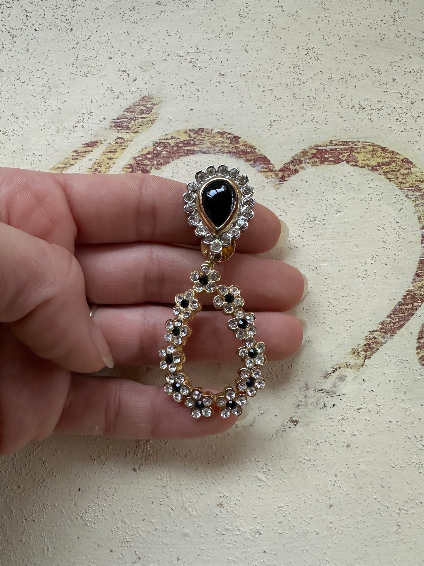 Spilla a Goccia con Cabochon Nero e Brillanti