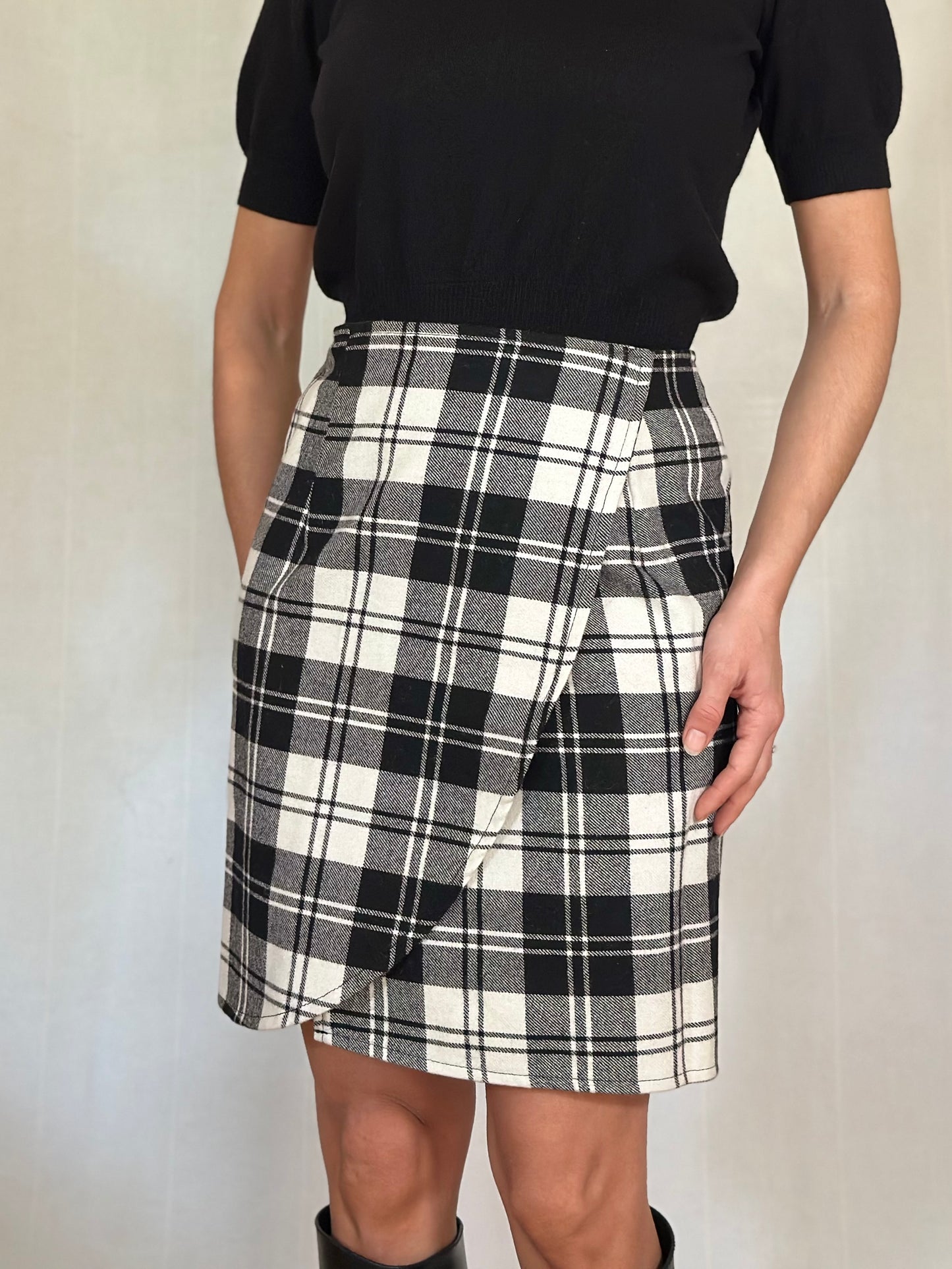 Gonna Anni ‘80 a Quadri Tartan Bianco e Nero Misto Lana tg.40/42