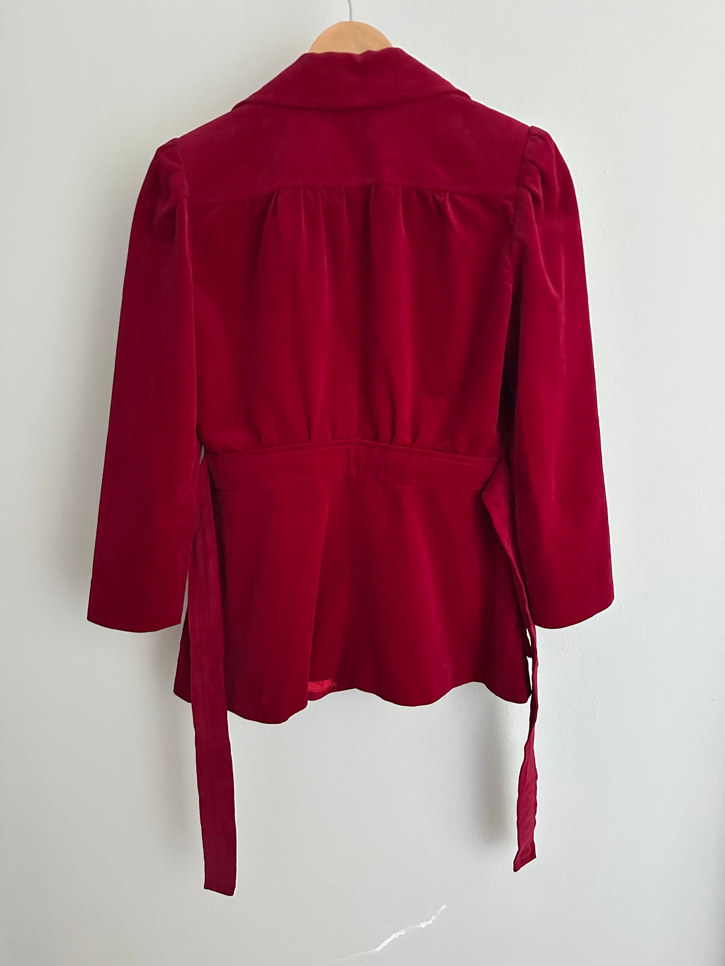 Completo Gonna e Giacca Vintage Anni ‘70 Sartoriale in Velluto Rosso Ciliegia