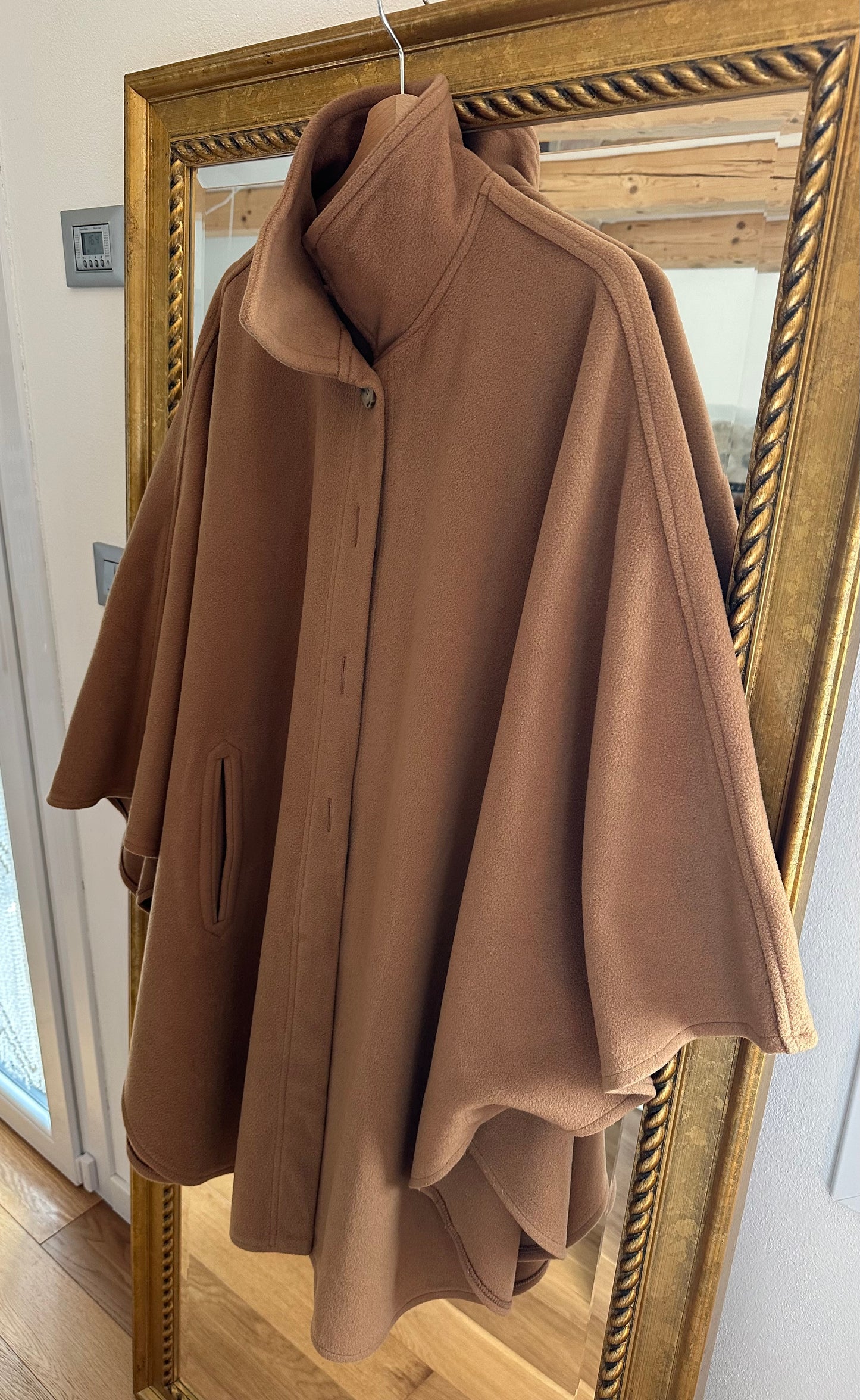 Cappa Mantella Anni ‘70 in Lana Marrone Biscotto Tg.Unica