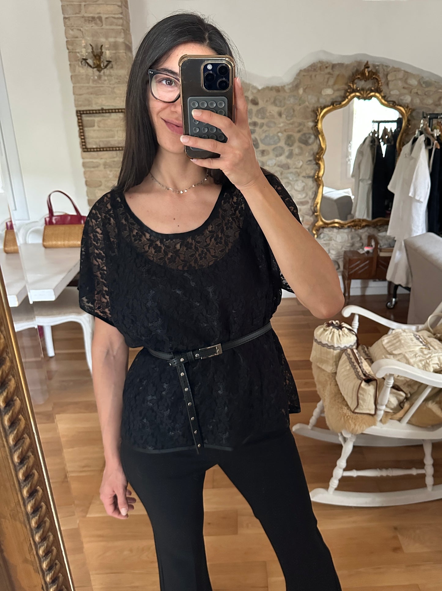Blusa Anni ‘80 Sartoriale in Pizzo Nera