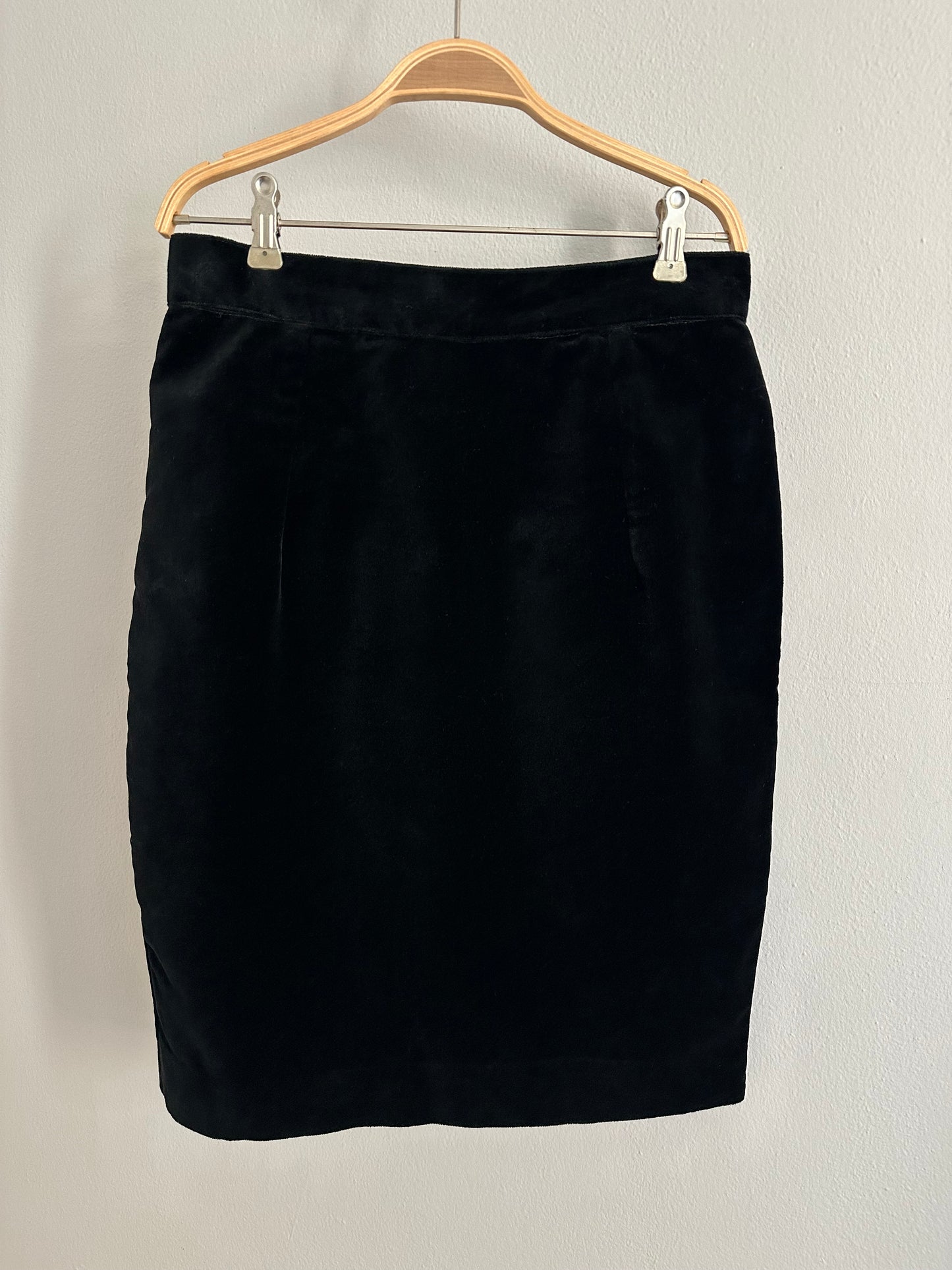 Gonna a Tubino Anni ‘70/‘80 in Velluto Nero