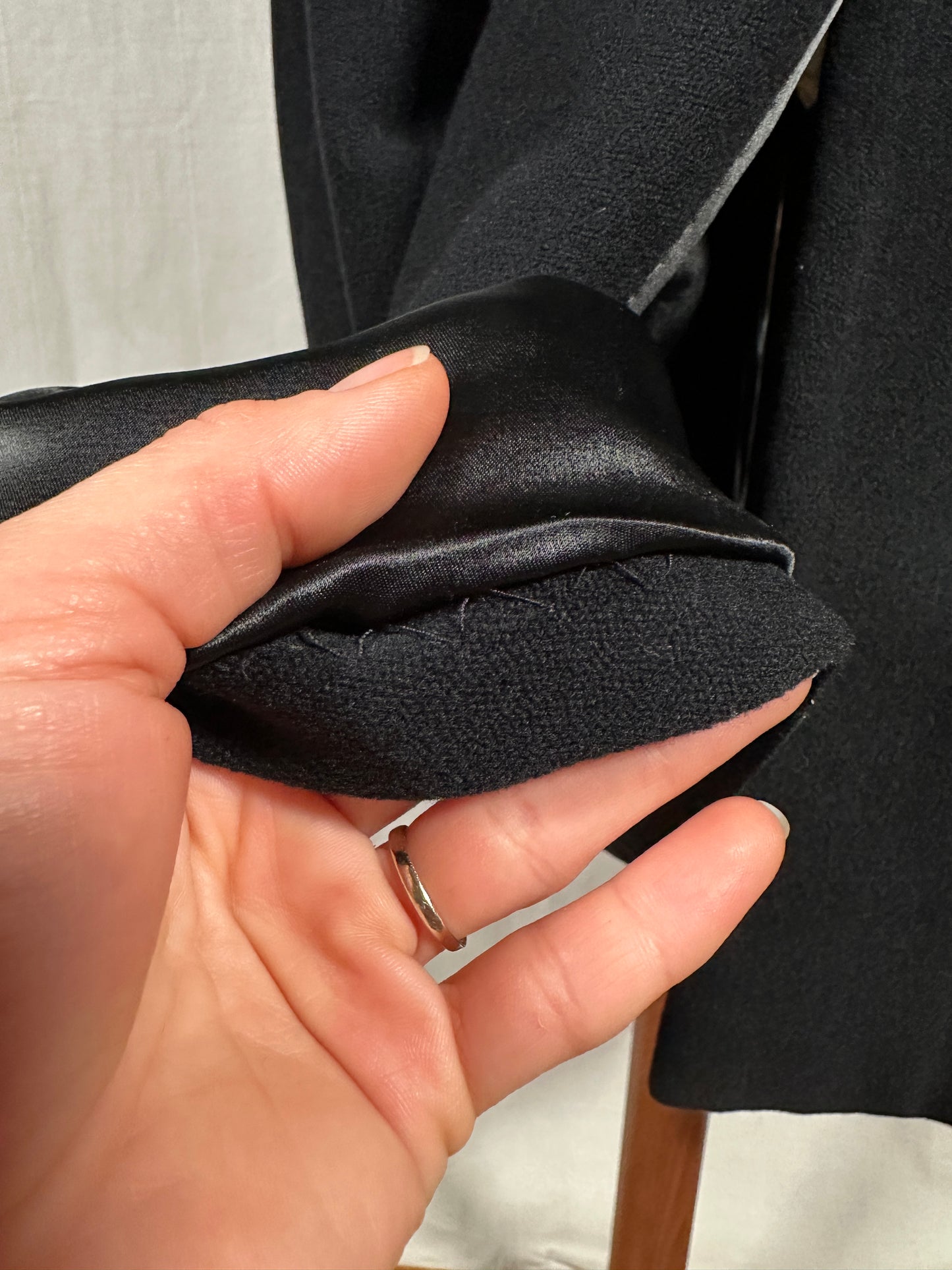 Cappotto Vintage Fine Anni ‘50 Sartoriale in Stile 40es in Lana con Collo in Astrakan Nero