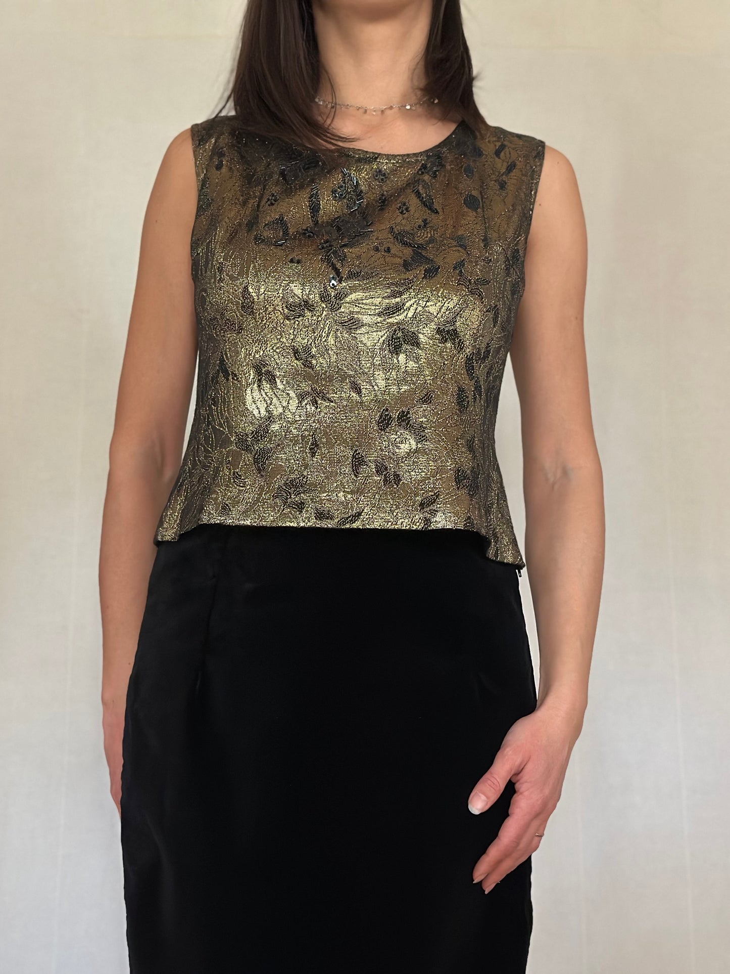 Sottogiacca Anni ‘70/‘80 in Lurex Oro con Paillettes e Perline Nere