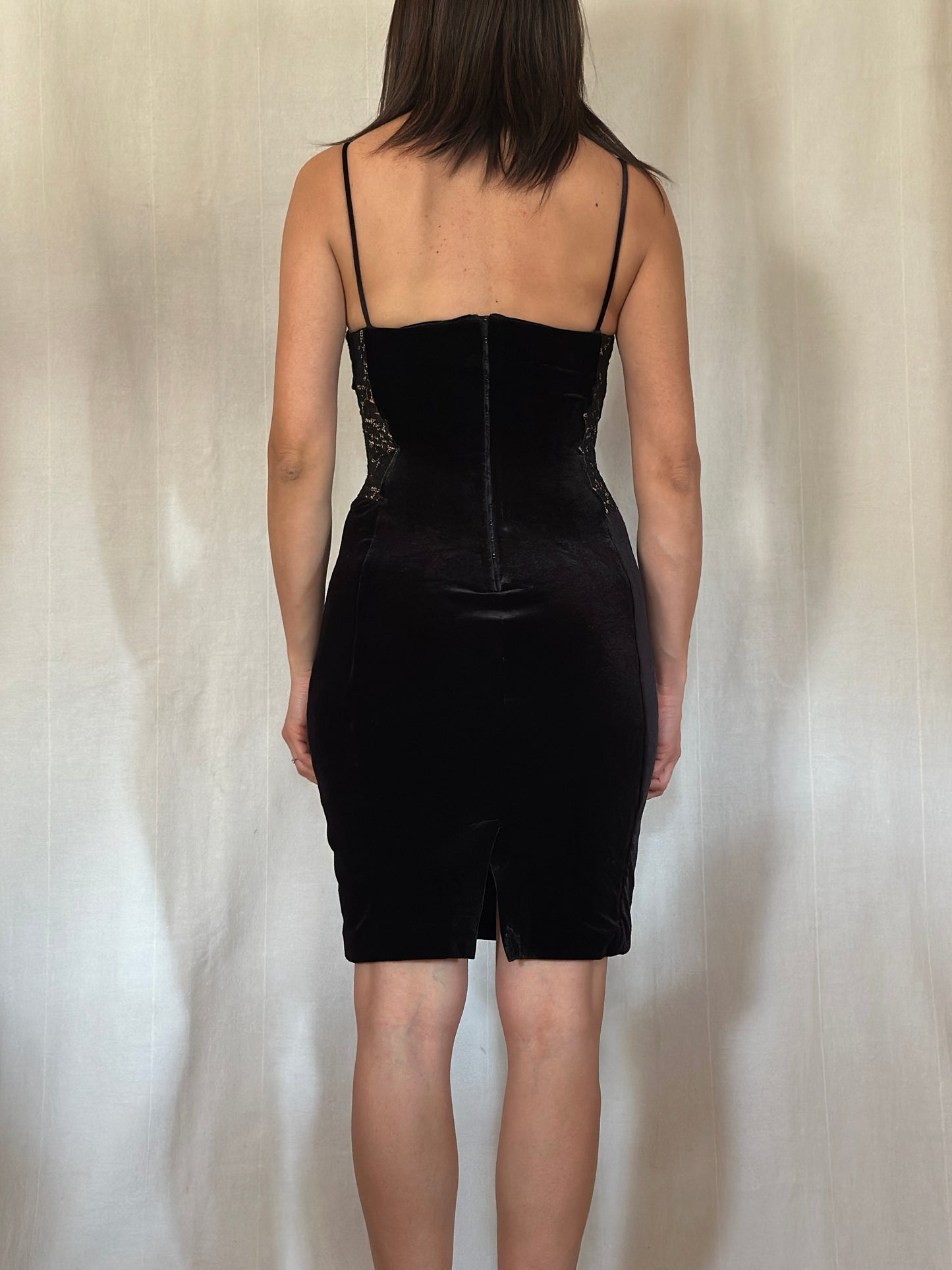 Abito Vintage Ritmo La Perla in Ciniglia e Pizzo Nero Tg.40/42