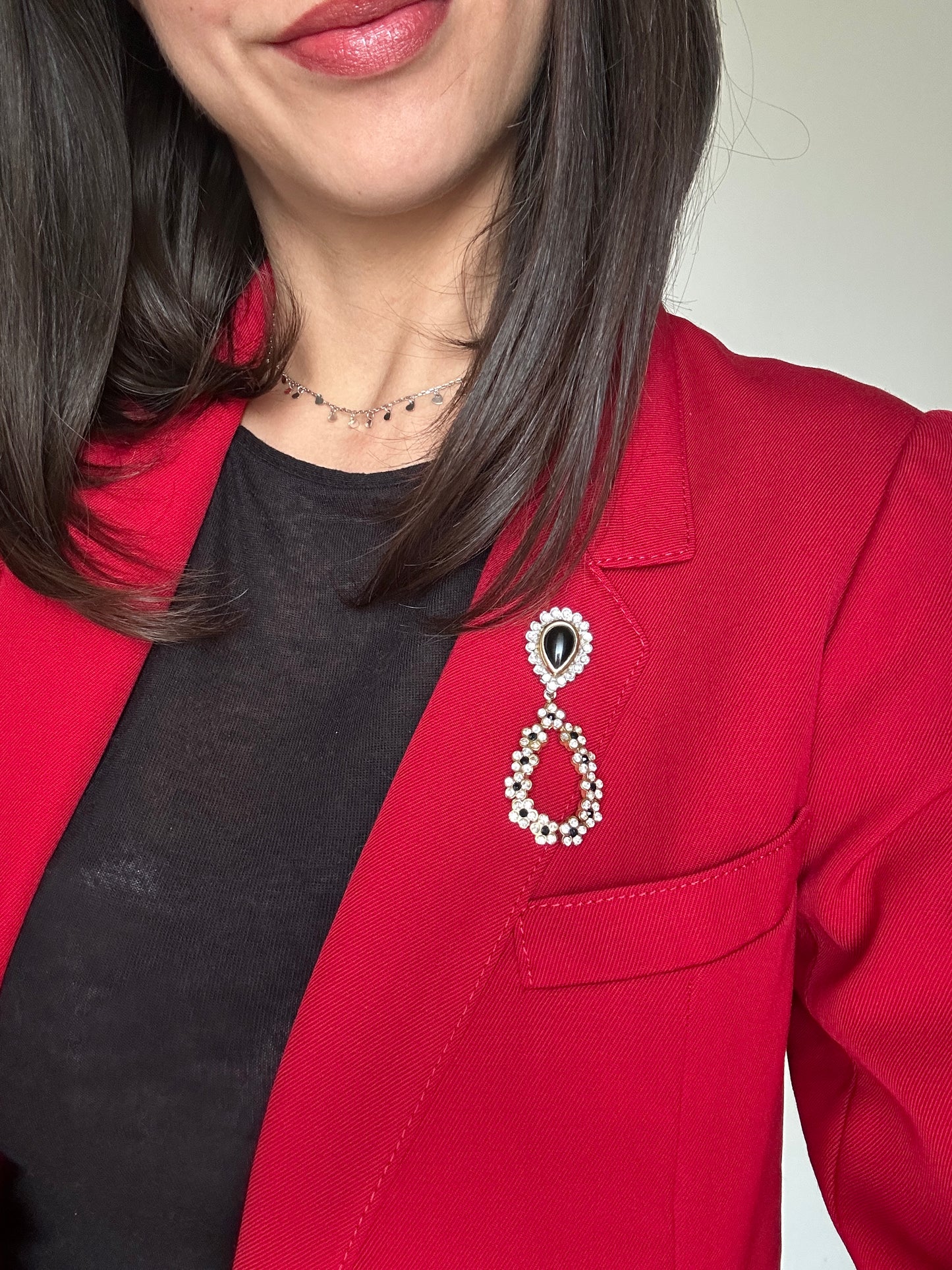 Spilla a Goccia con Cabochon Nero e Brillanti