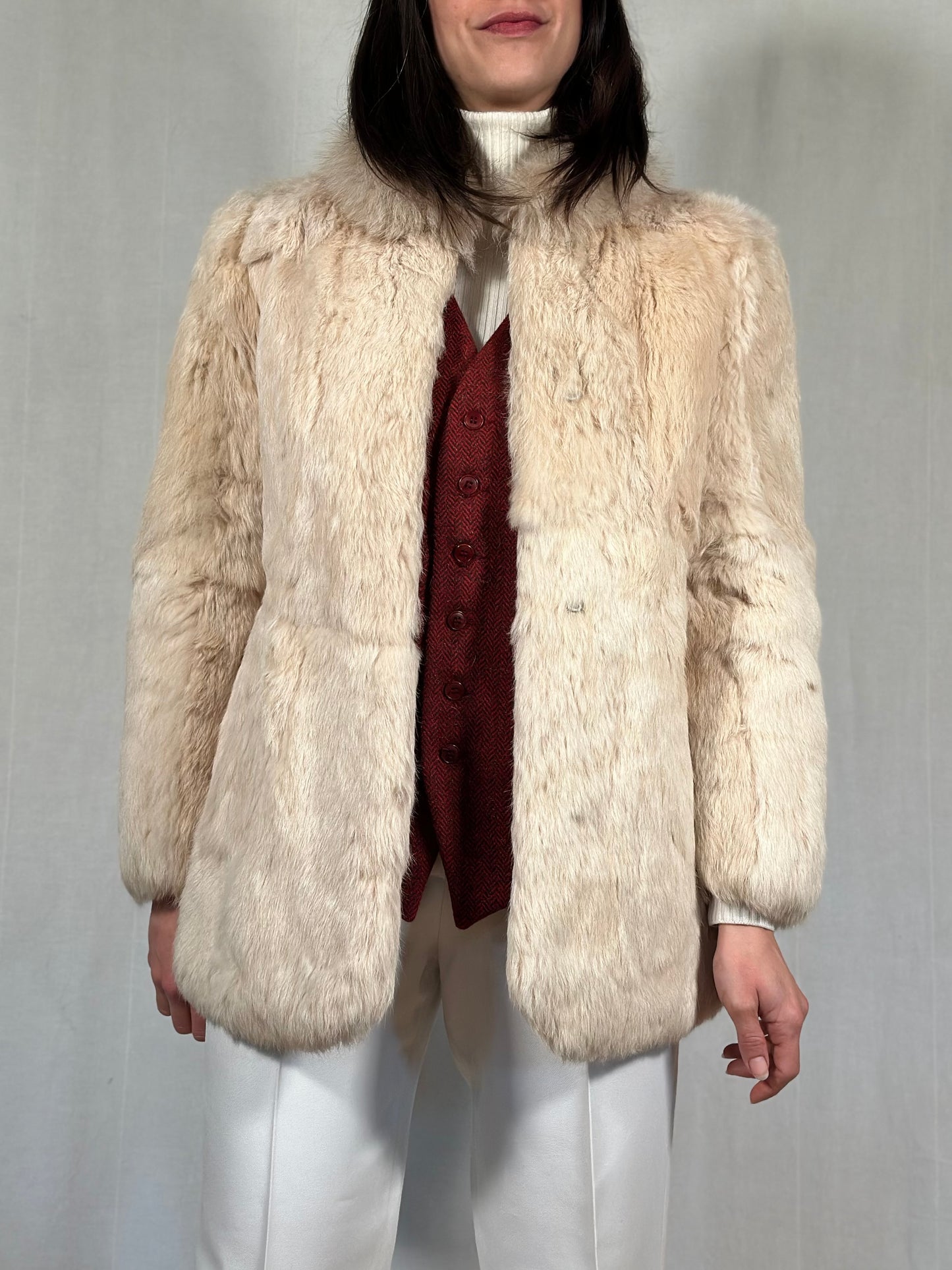 Giaccone in Pelliccia di Lapin Beige