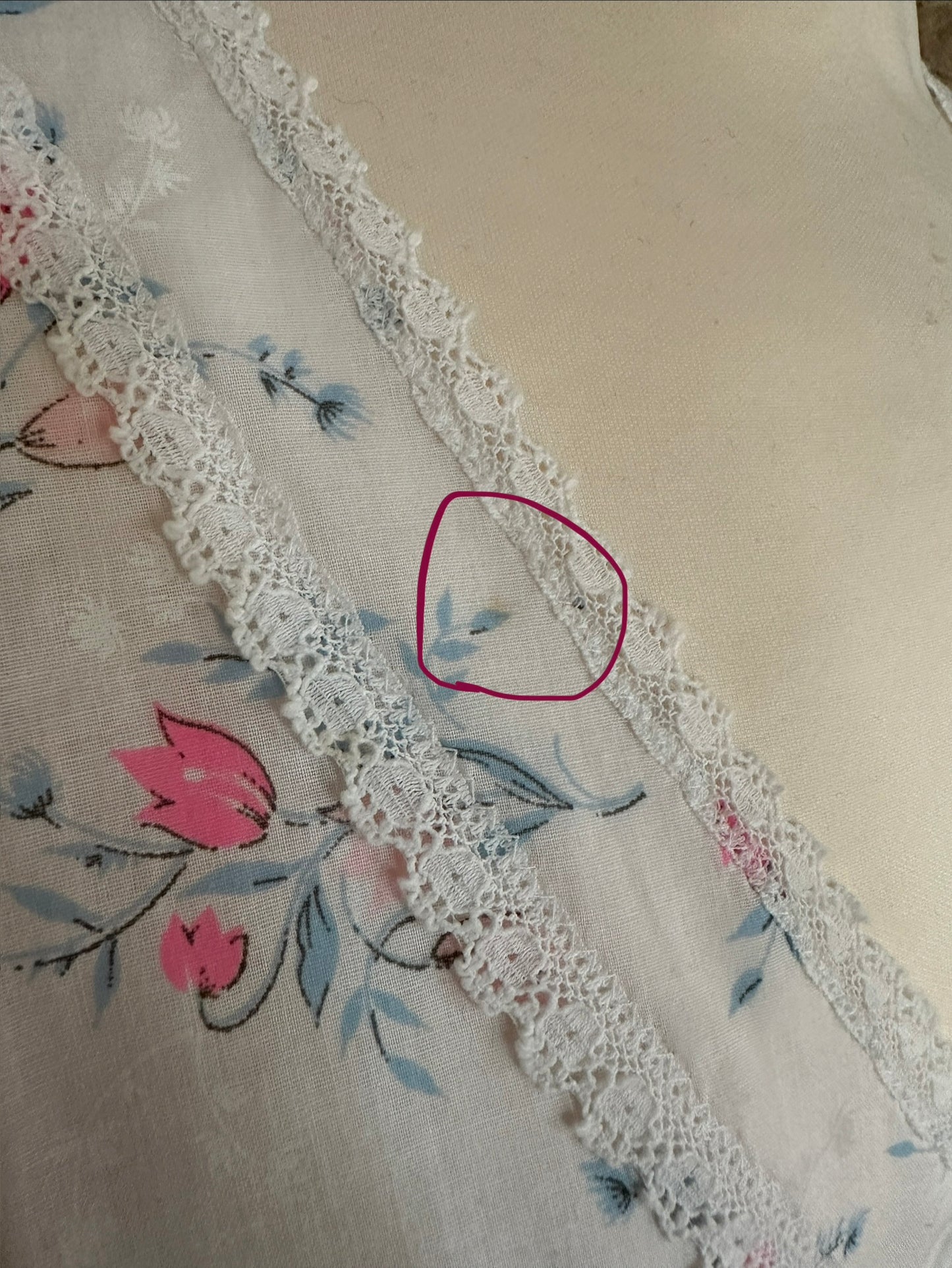 Camicia da Notte Romantica Anni ‘70/‘80 Bianca con Fiori