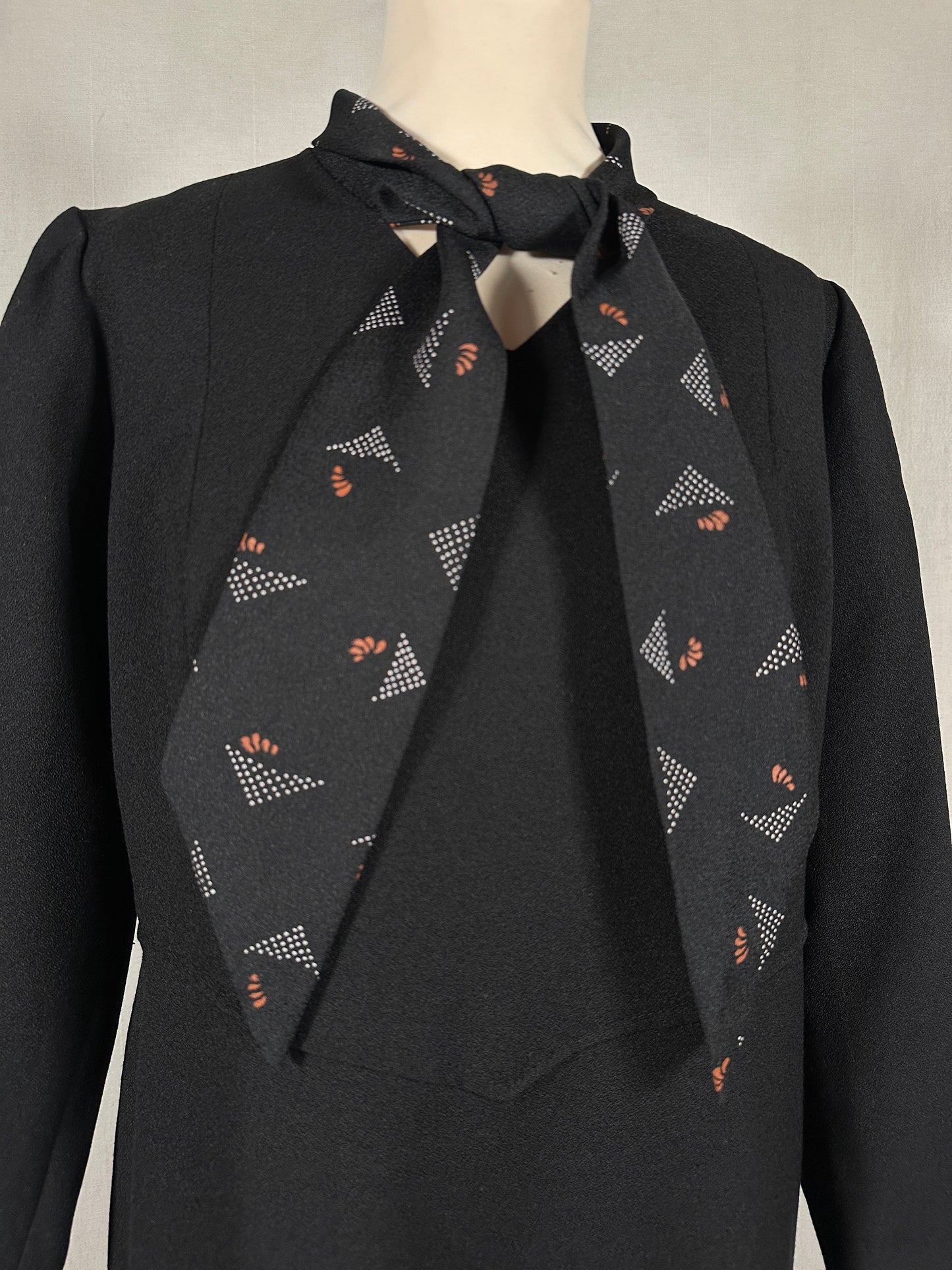 Abito Vintage Anni ‘70 Sartoriale in Lana Nero