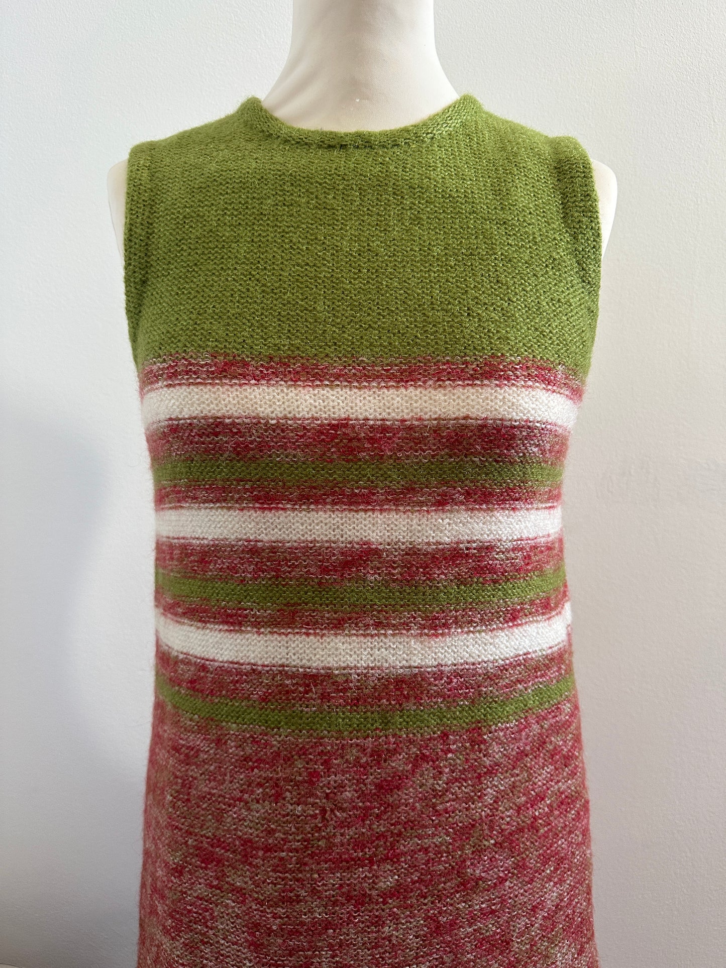 Abito Anni ‘70 Svasato in Lana a Righe