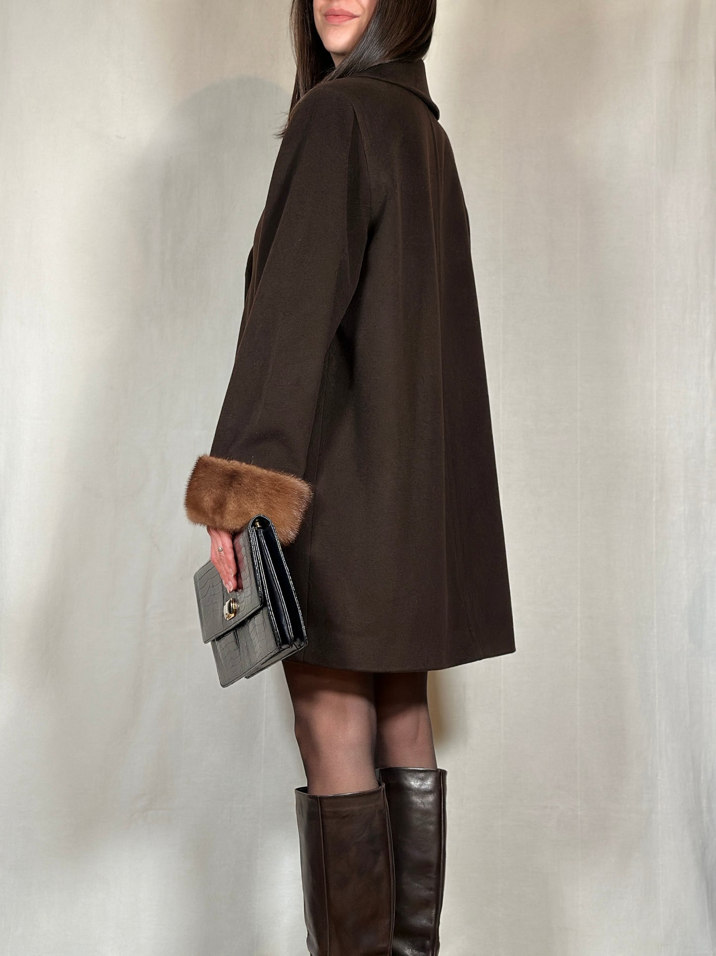 Cappotto Olmar in Lana e Angora Loro Piana Marrone con Polsini in Visone